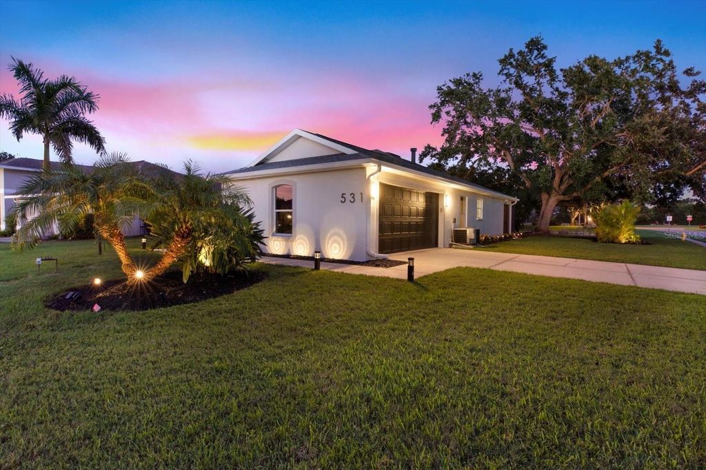 Photo of 531 Hunter Lane, Bradenton, FL 34212 (MLS # TB8462221)