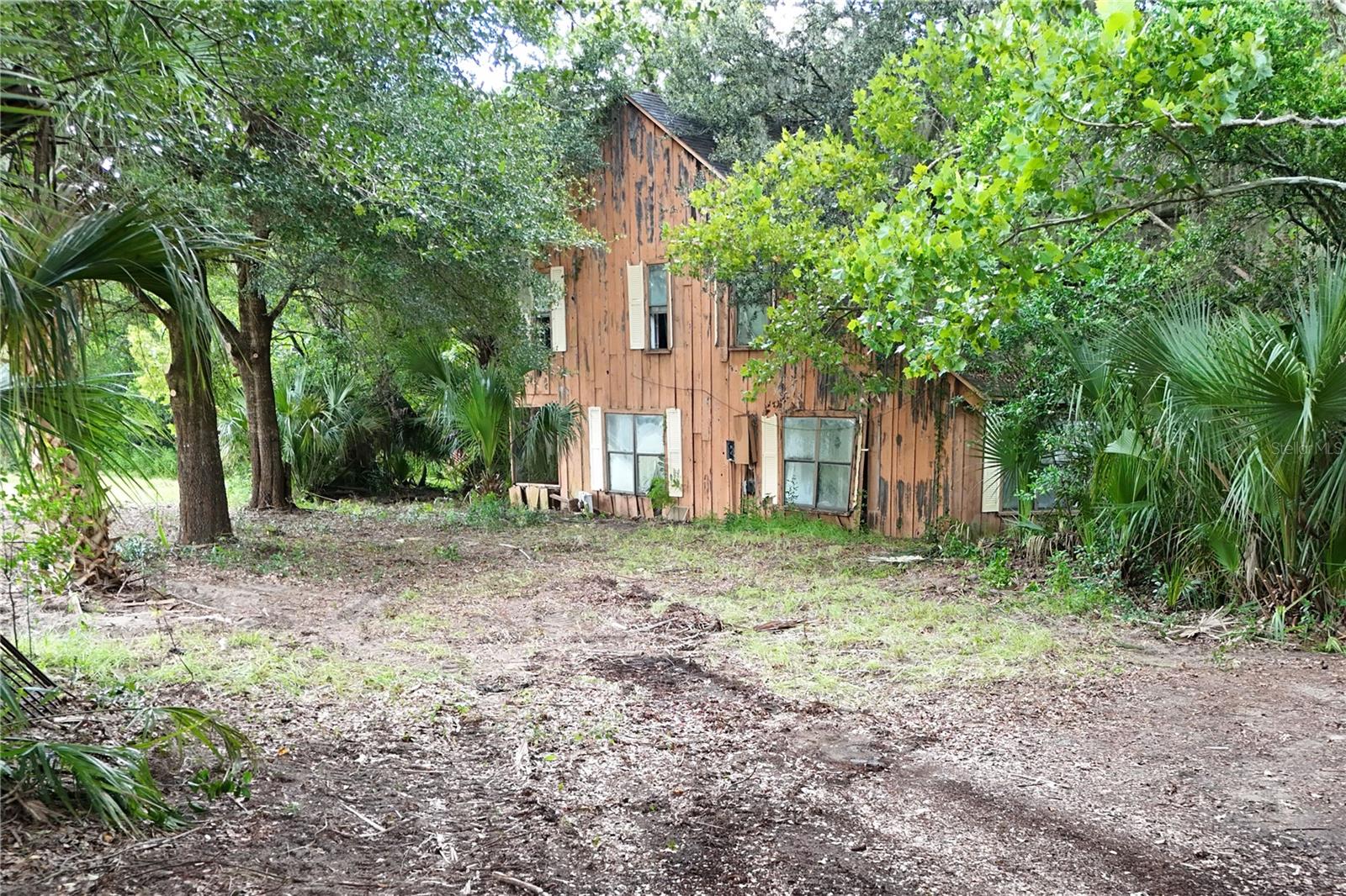 6704 MOUNT PLYMOUTH ROAD