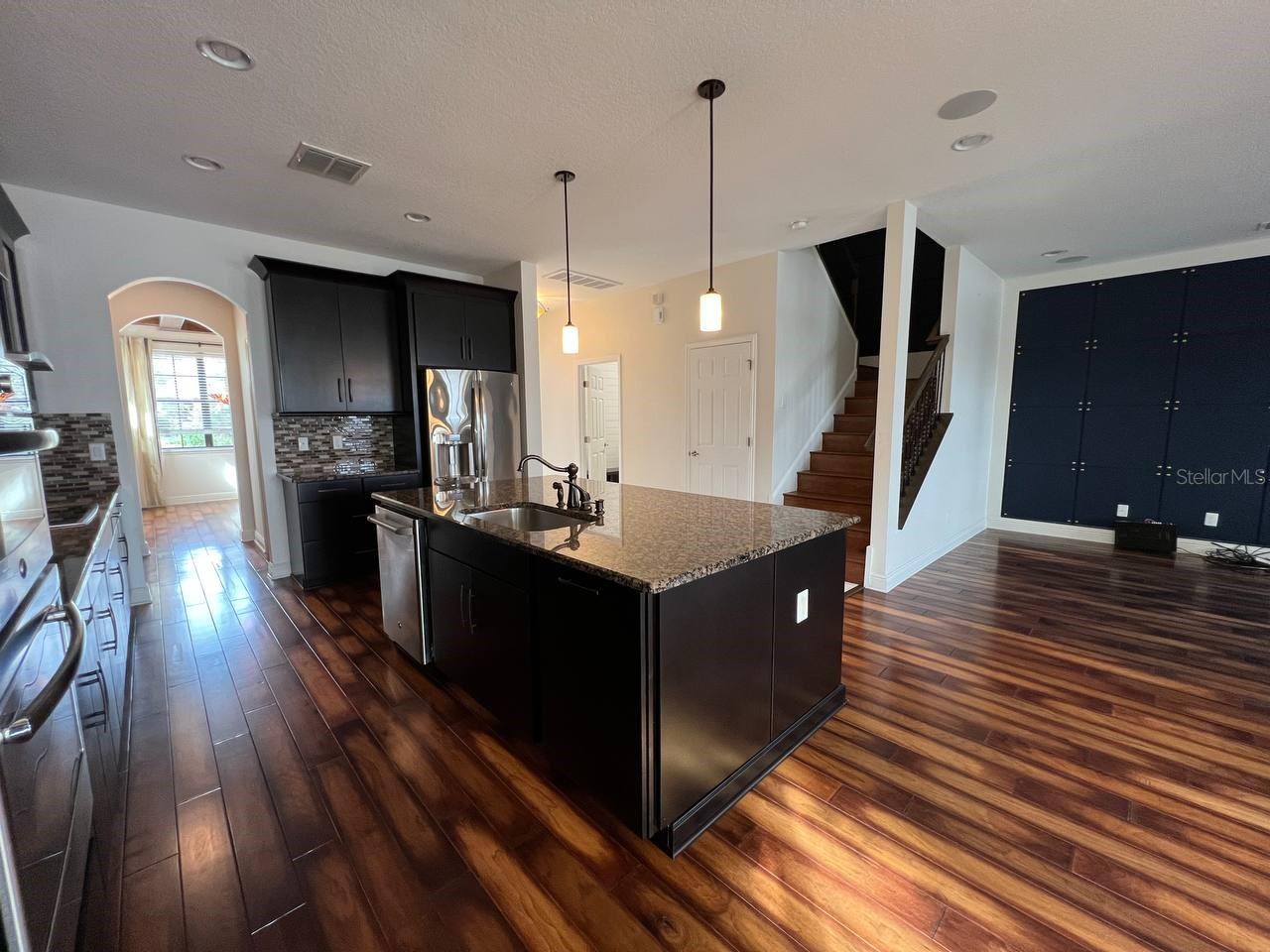 LONG LAKE RANCH VILLAGE 2 PRCL A-1, A - Residential Lease