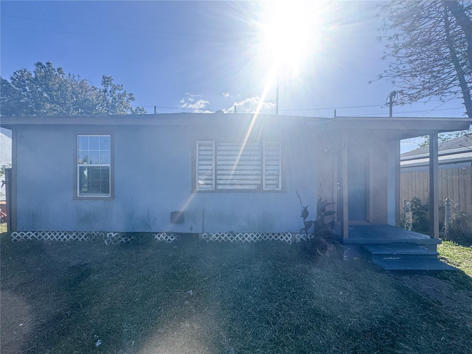 EDGEWATER PARK - Residential Lease