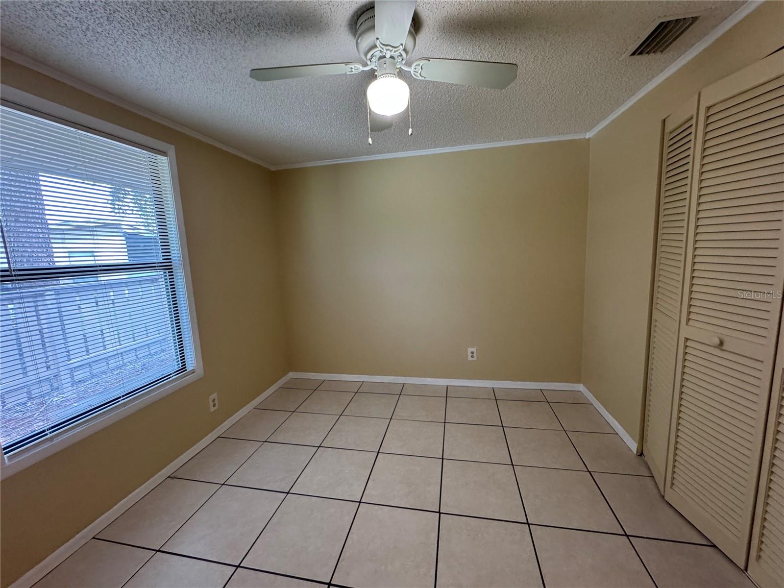 CANTERBURY AT THE CROSSINGS - Residential Lease