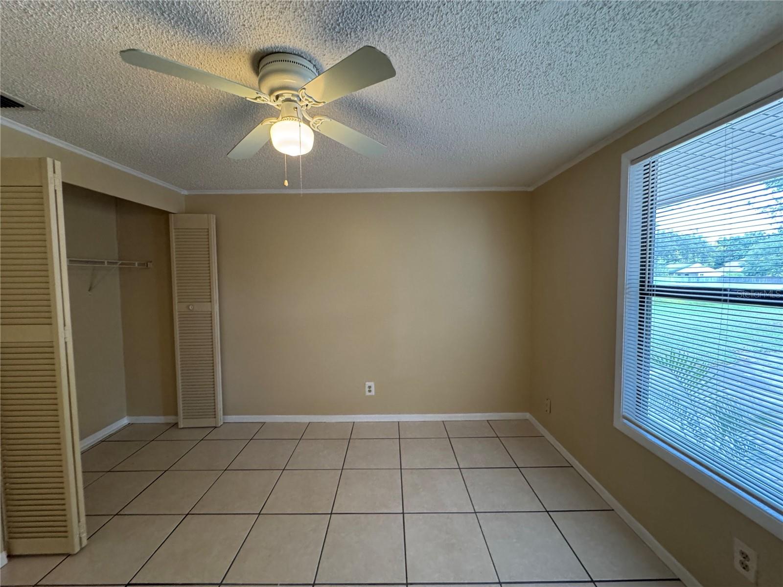 CANTERBURY AT THE CROSSINGS - Residential Lease