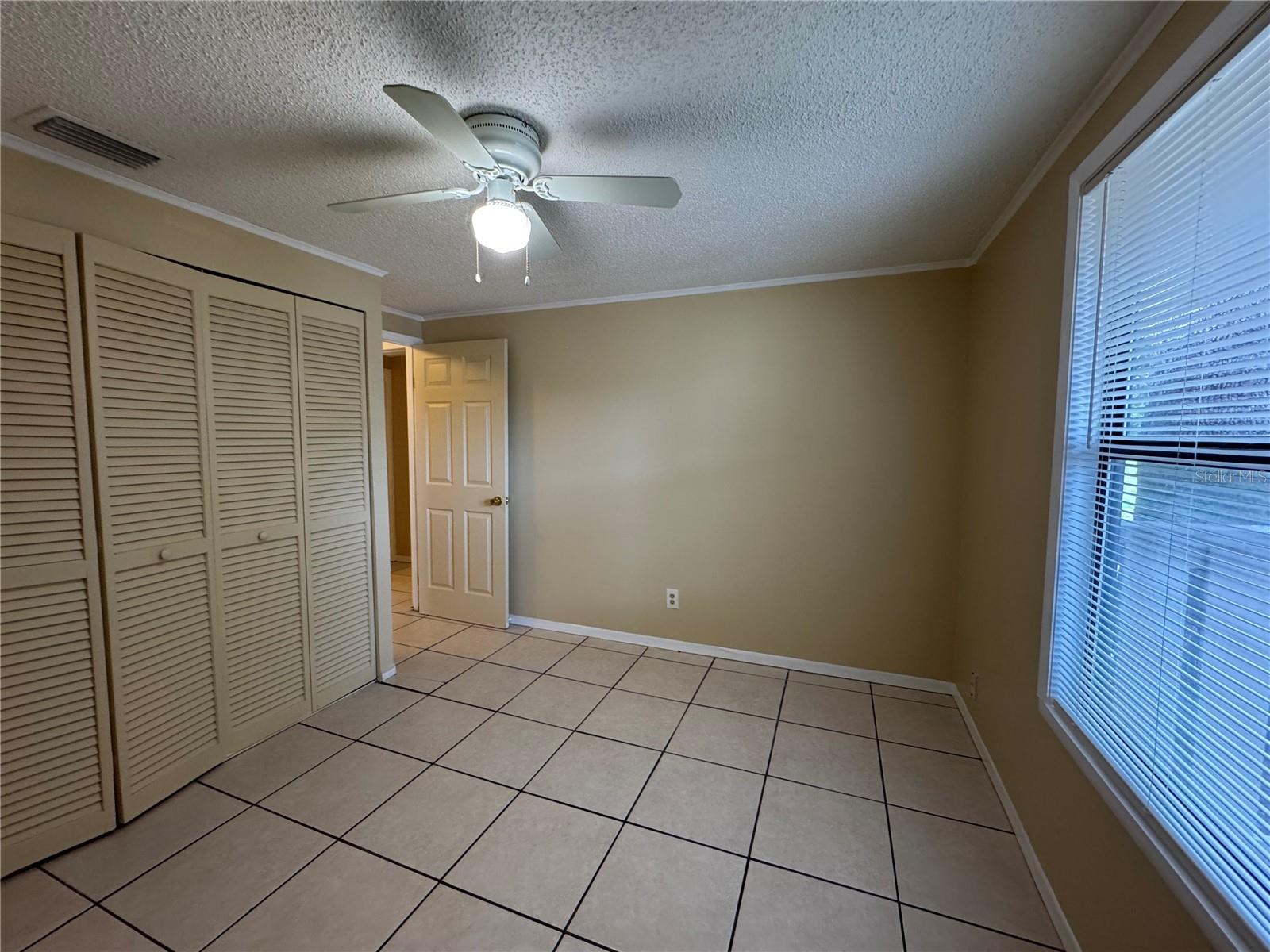 CANTERBURY AT THE CROSSINGS - Residential Lease