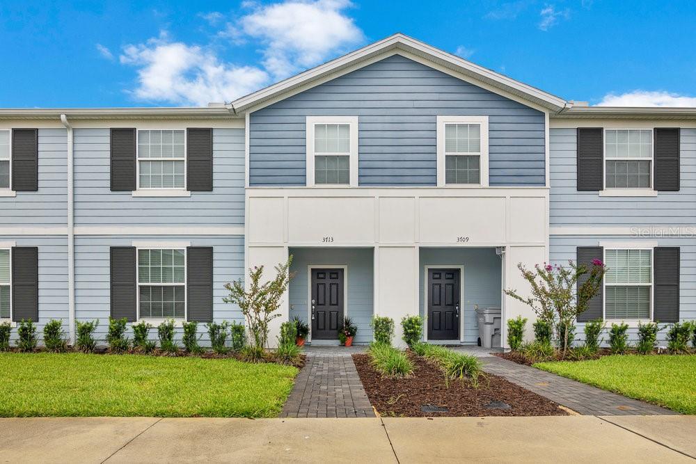 Don’t miss your chance to own this stunning luxury vacation home in the sought-after Windsor Island Resort Community, ideally located near Orlando’s world famous theme parks, Tampa, and Florida’s beautiful beaches. Built in 2022, this spacious short term rental comes fully furnished and is a rare turn-key opportunity featuring 5 bedrooms and 4.5 bathrooms in an open-concept floor plan.
From the moment you step inside, you’ll be greeted by a bright and airy great room with views that extend all the way to the private pool. The family room and dining area seamlessly connect to the kitchen, creating the perfect space for entertaining. The kitchen shines with natural light and boasts a large granite island with extended breakfast bar seating, stainless steel appliances, and stylish cabinetry. A convenient half bath opens to the pool area, while sliding doors lead to the screened lanai and sparkling pool, ideal for outdoor gatherings.
Upstairs, a spacious loft offers even more room for relaxation or family fun, and with five well sized bedrooms, no one has to compromise.
As part of the desirable Windsor Island Resort, a secure gated community, you’ll enjoy world class amenities including the Blue Marlin Grille (on-site restaurant and bar), fitness center, resort style pool, lazy river, spa, dual waterslides, kids’ splash pad, basketball court, miniature golf, rental cabanas, and a fire pit.
Whether you’re searching for a fully furnished vacation rental or a move-in ready permanent residence, this home delivers the ultimate resort style living just minutes from Disney and all of Central Florida’s attractions.
Schedule your tour today!
