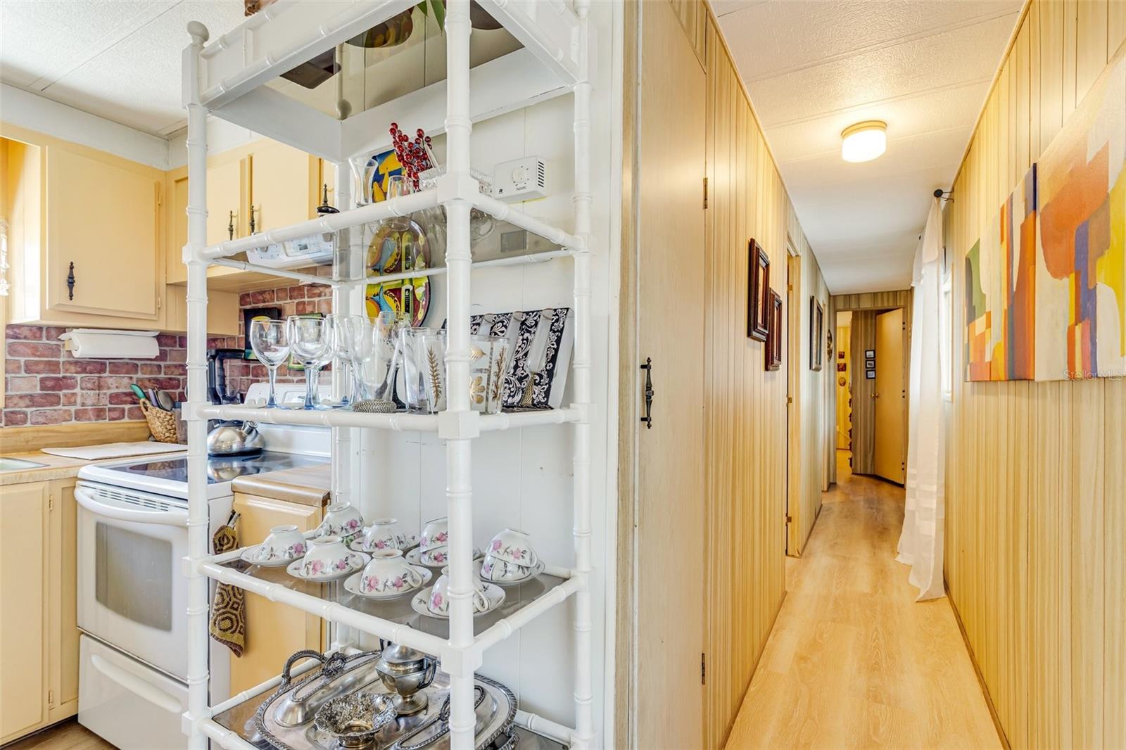GENEVA HEIGHTS - Residential