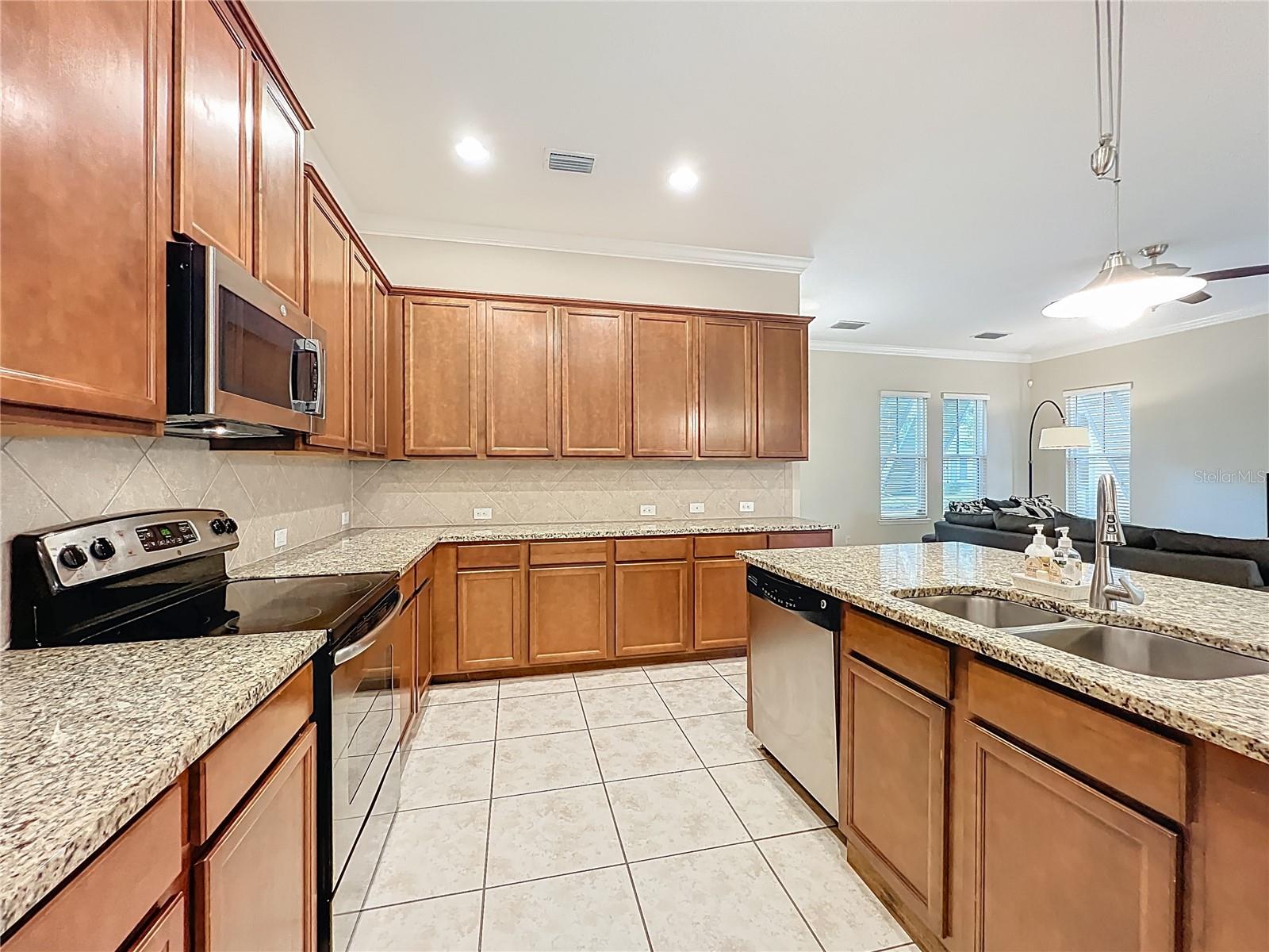 LAUREATE PARK PH 01A - Residential