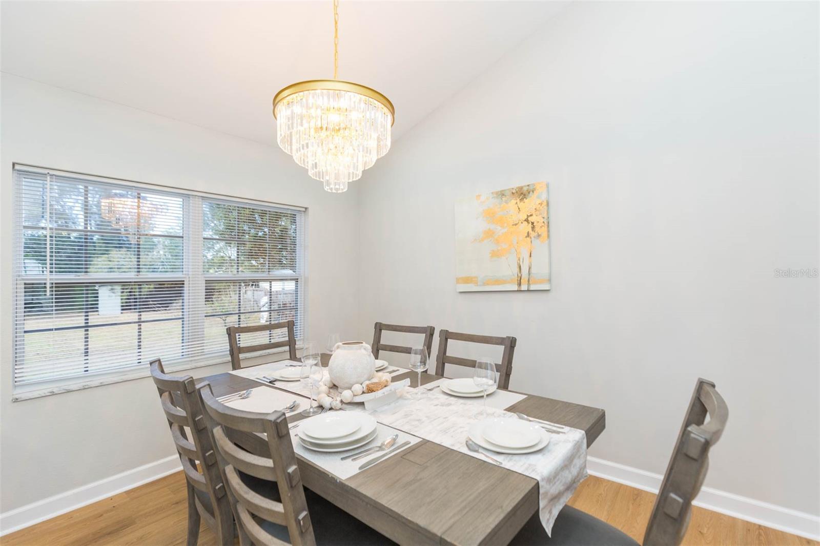 PELICAN POINT - Residential