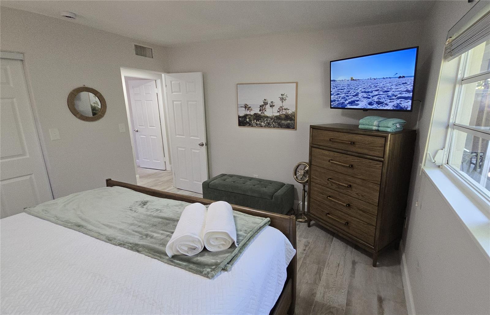 HARBOR OAKS - Residential