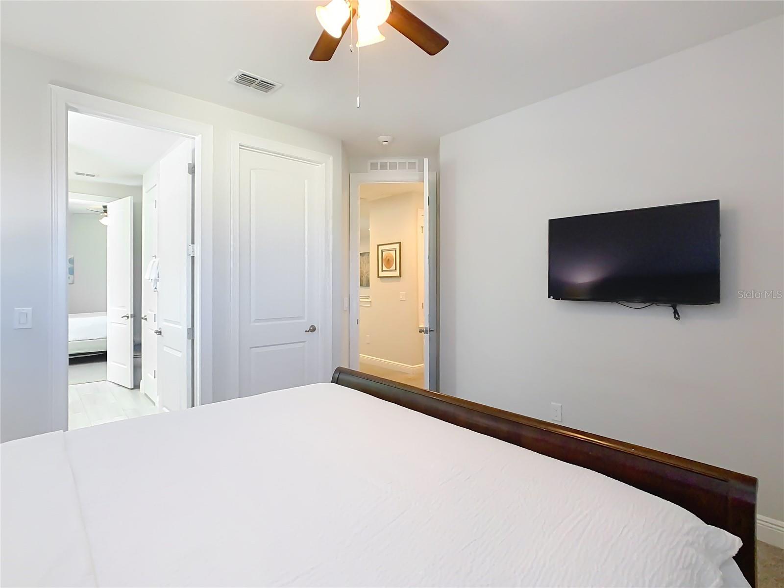 REUNION WEST PH 1 WEST & AMENT CTR RPLT - Residential