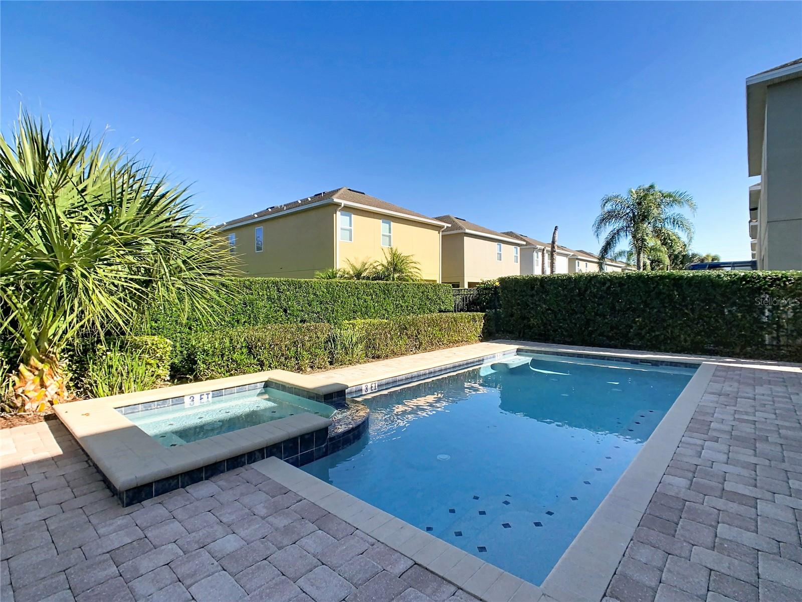 REUNION WEST PH 1 WEST & AMENT CTR RPLT - Residential