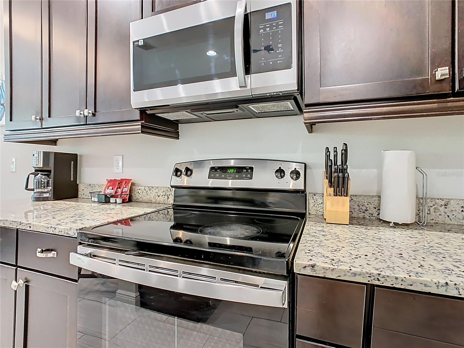 REUNION WEST PH 1 WEST & AMENT CTR RPLT - Residential