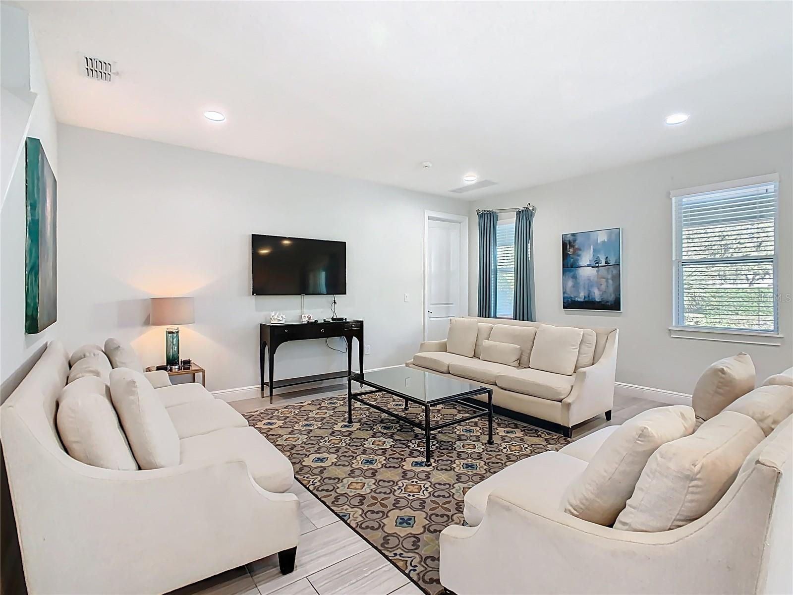 REUNION WEST PH 1 WEST & AMENT CTR RPLT - Residential