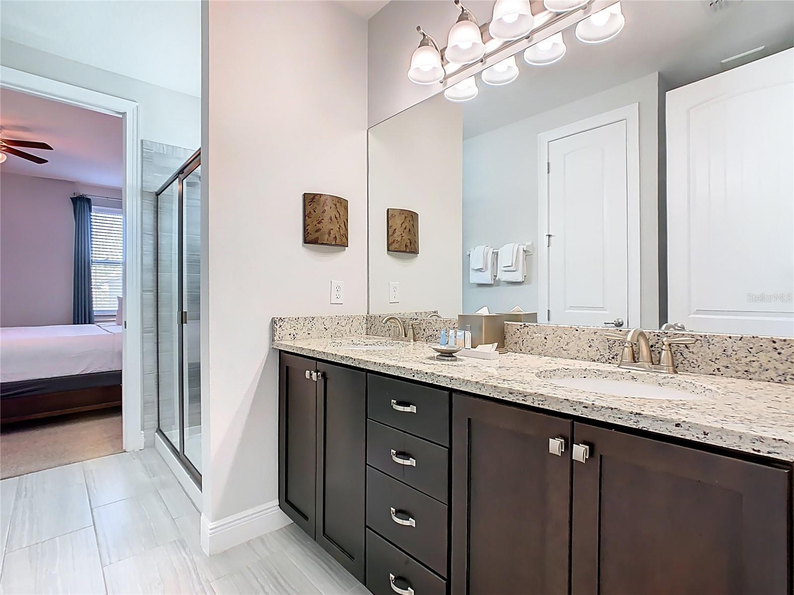 REUNION WEST PH 1 WEST & AMENT CTR RPLT - Residential