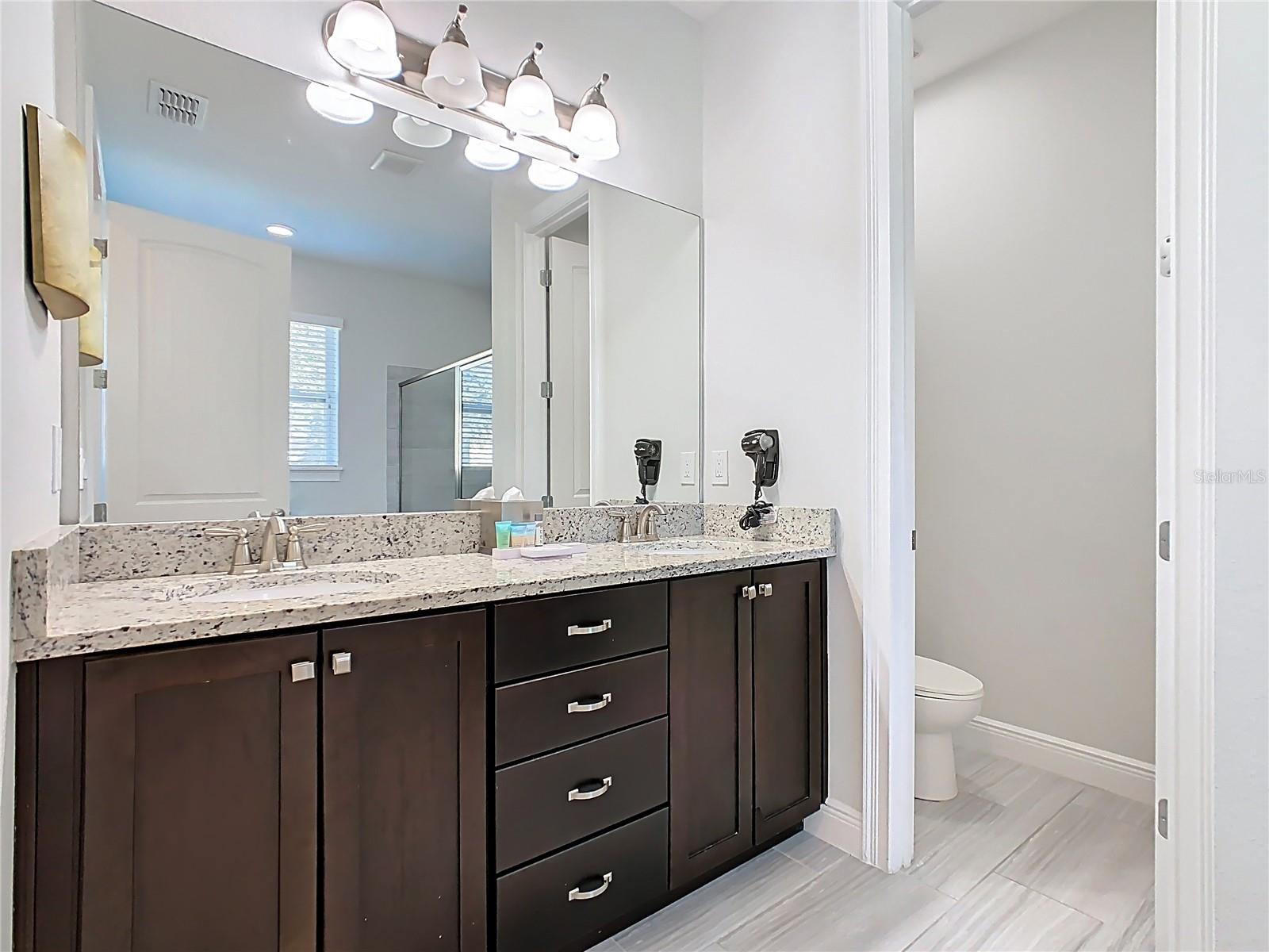 REUNION WEST PH 1 WEST & AMENT CTR RPLT - Residential