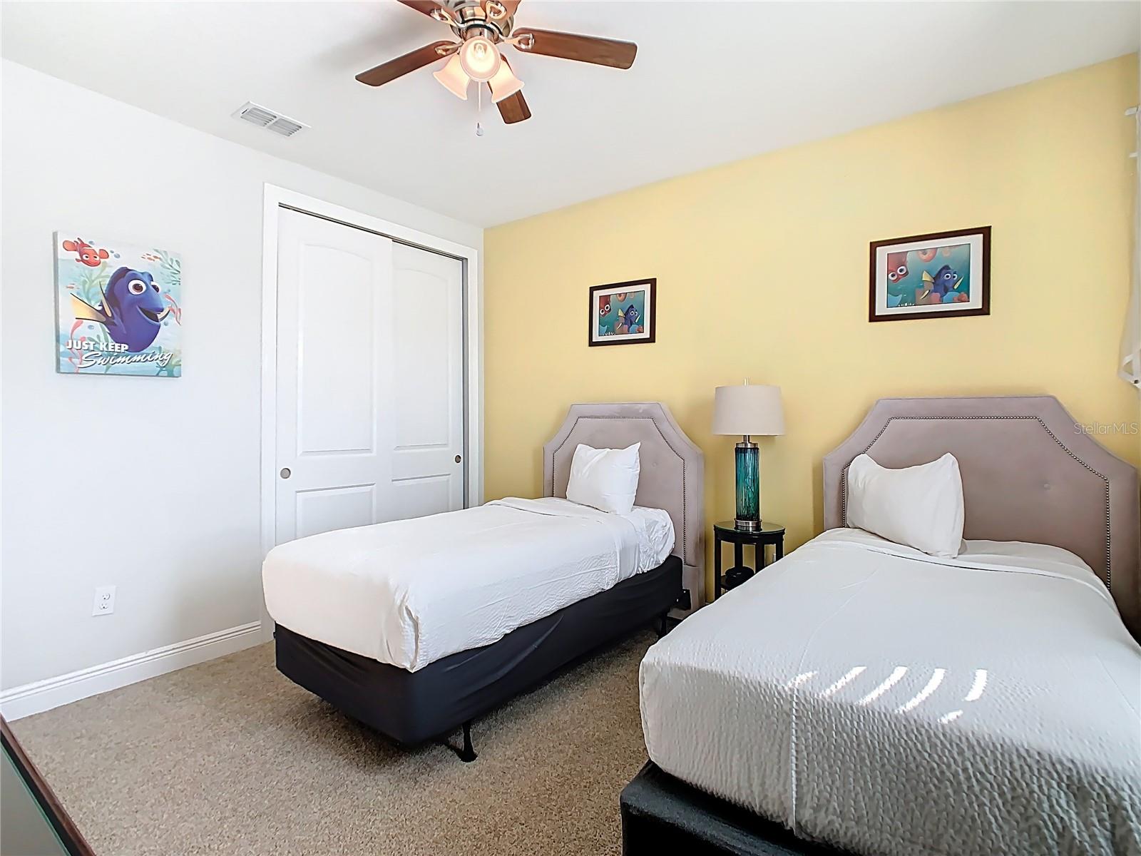 REUNION WEST PH 1 WEST & AMENT CTR RPLT - Residential