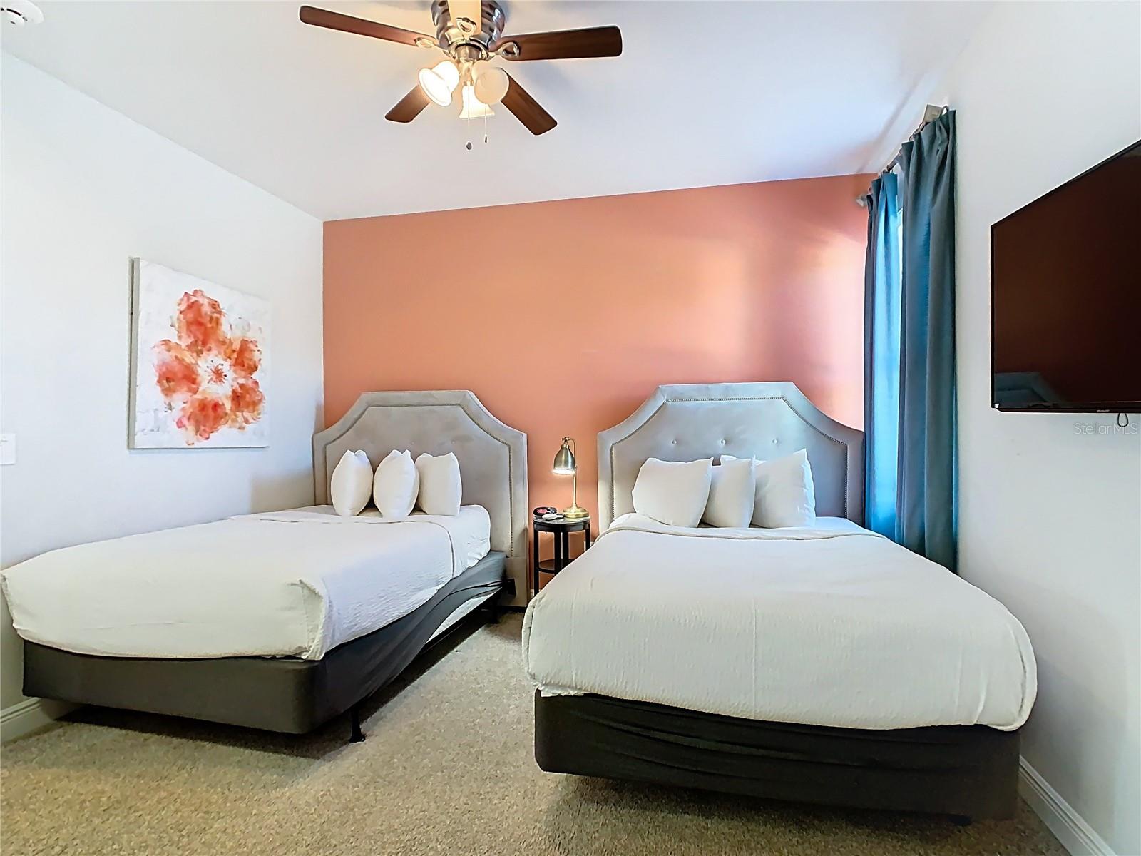 REUNION WEST PH 1 WEST & AMENT CTR RPLT - Residential