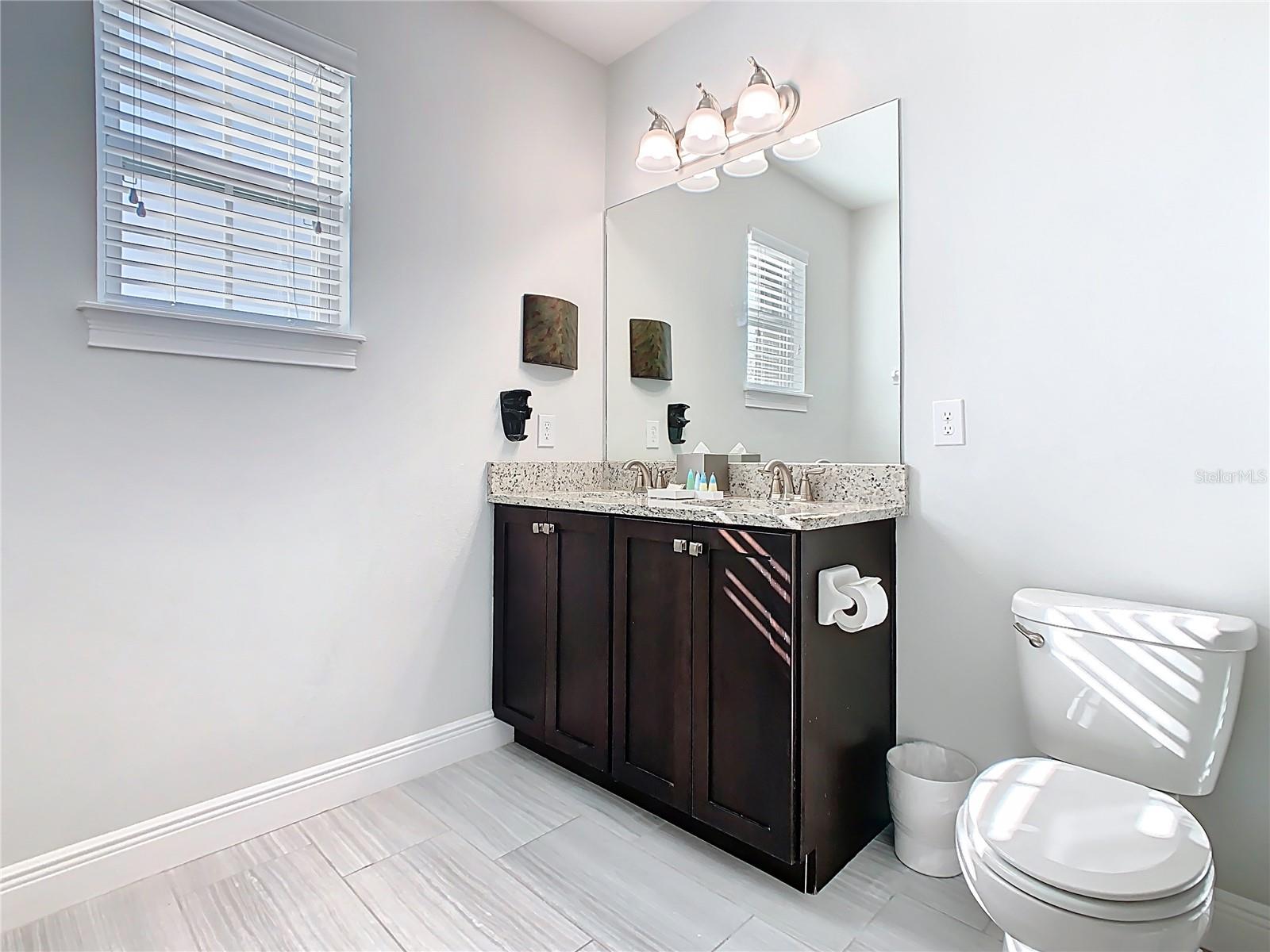 REUNION WEST PH 1 WEST & AMENT CTR RPLT - Residential