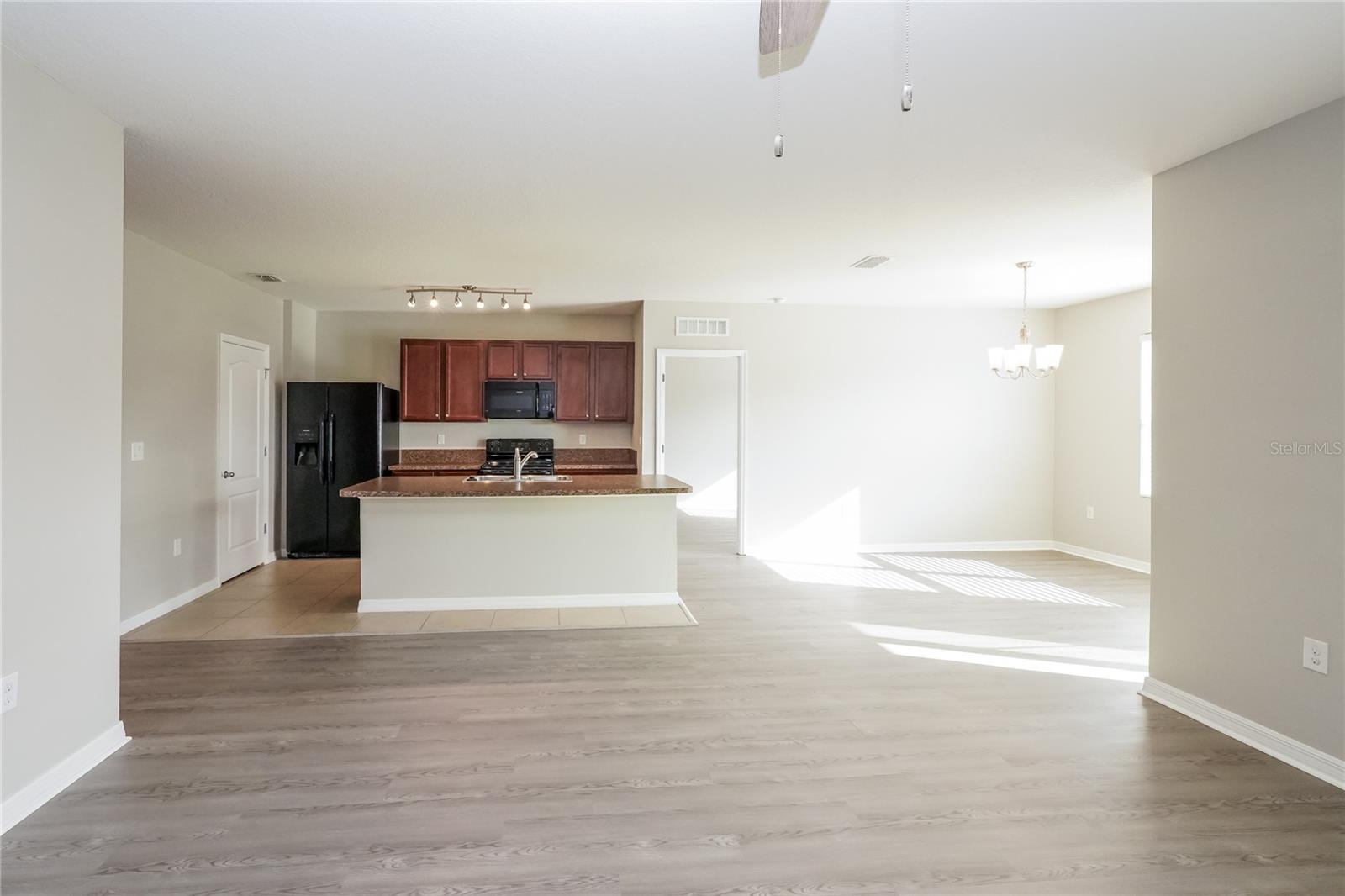 Photo 5 of 15 of 1593 DIAMOND LOOP DRIVE house
