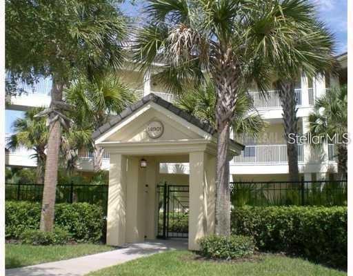 ARBORS AT CARROLLWOOD A CONDOM - Residential Lease