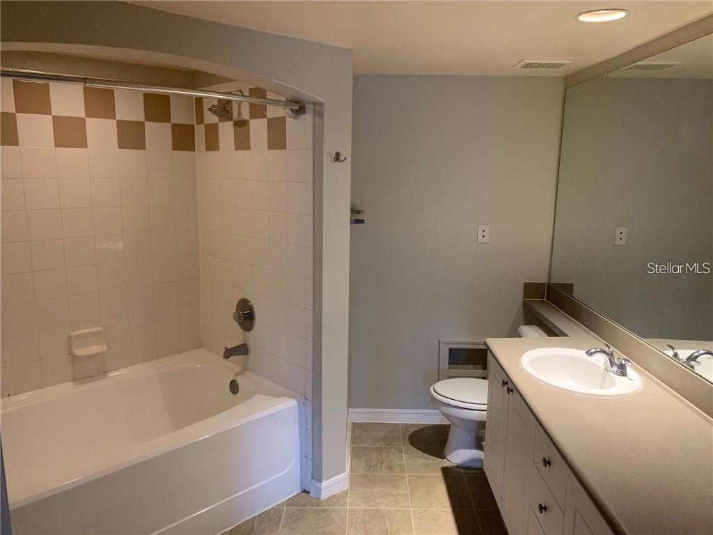 ARBORS AT CARROLLWOOD A CONDOM - Residential Lease