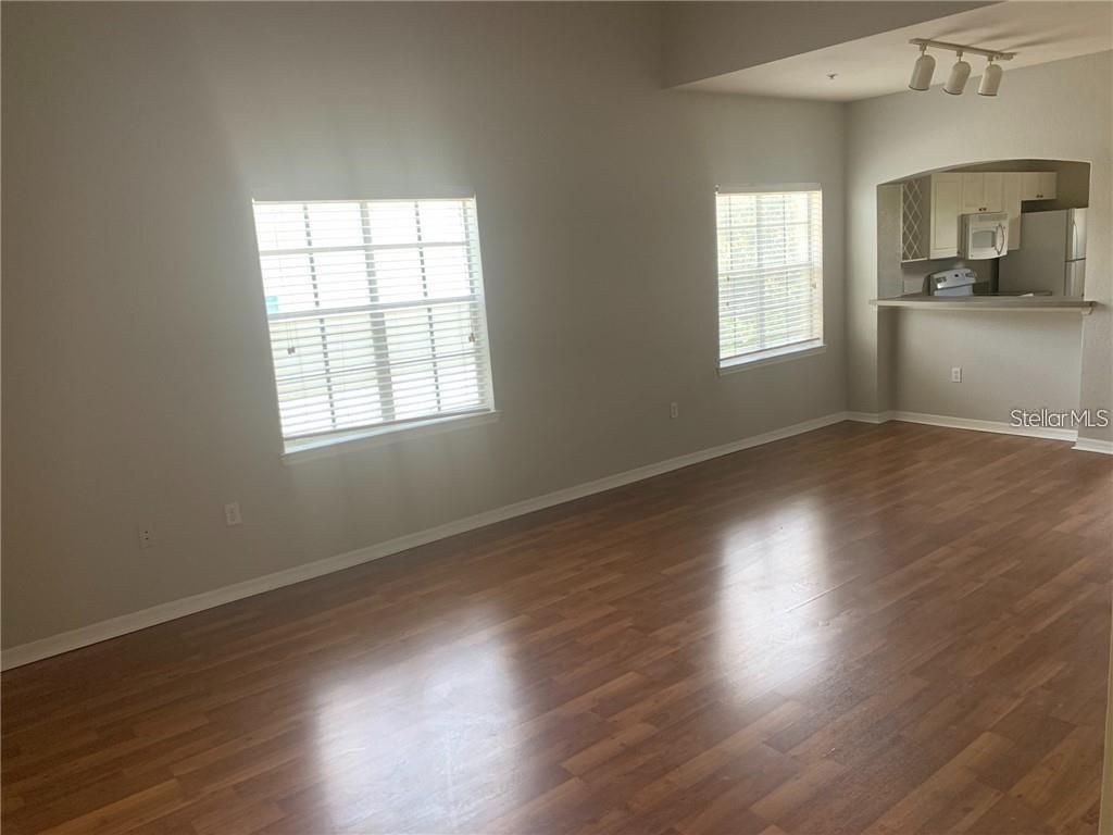 ARBORS AT CARROLLWOOD A CONDOM - Residential Lease