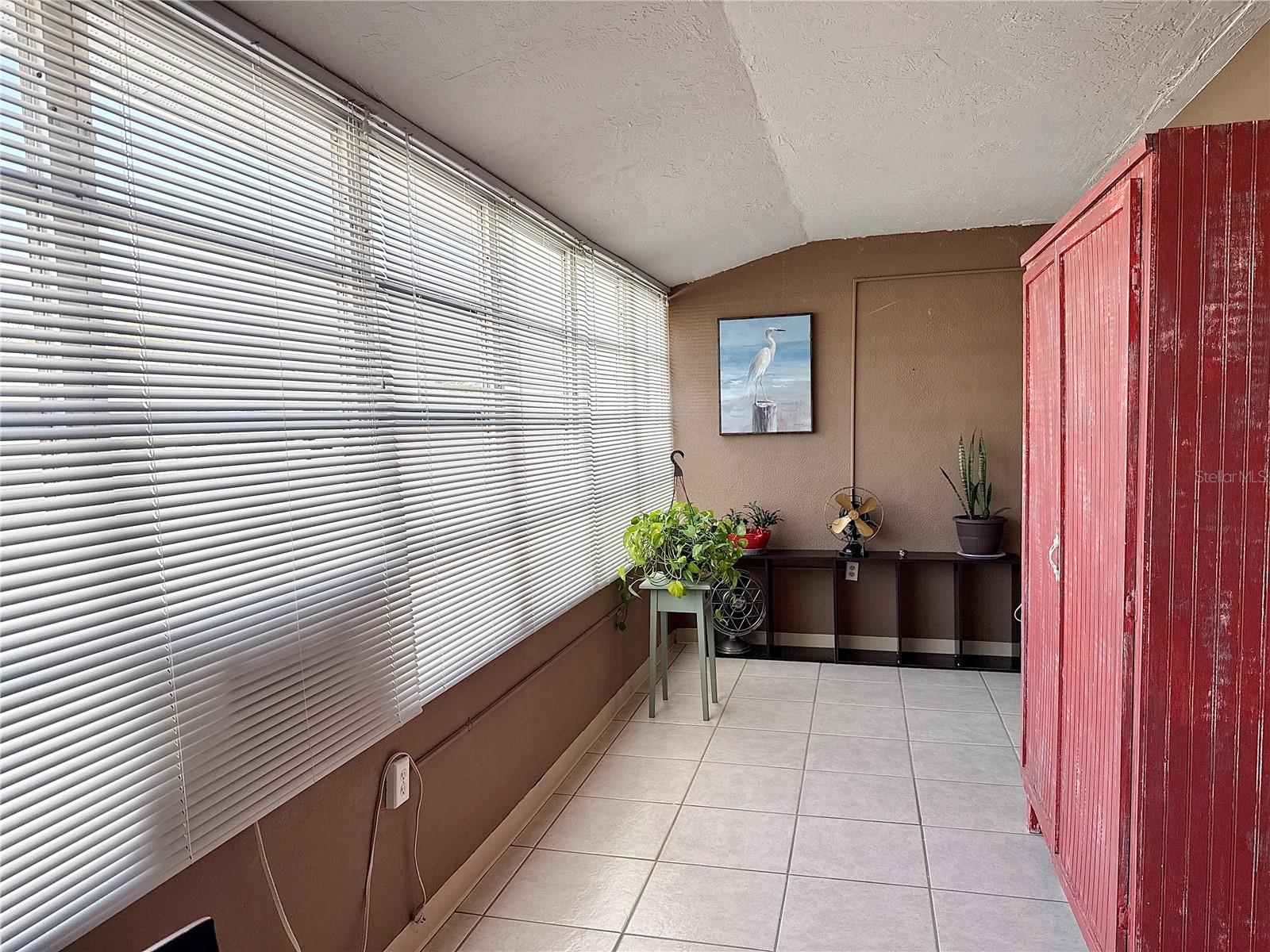 TOWN APTS CONDO - Residential