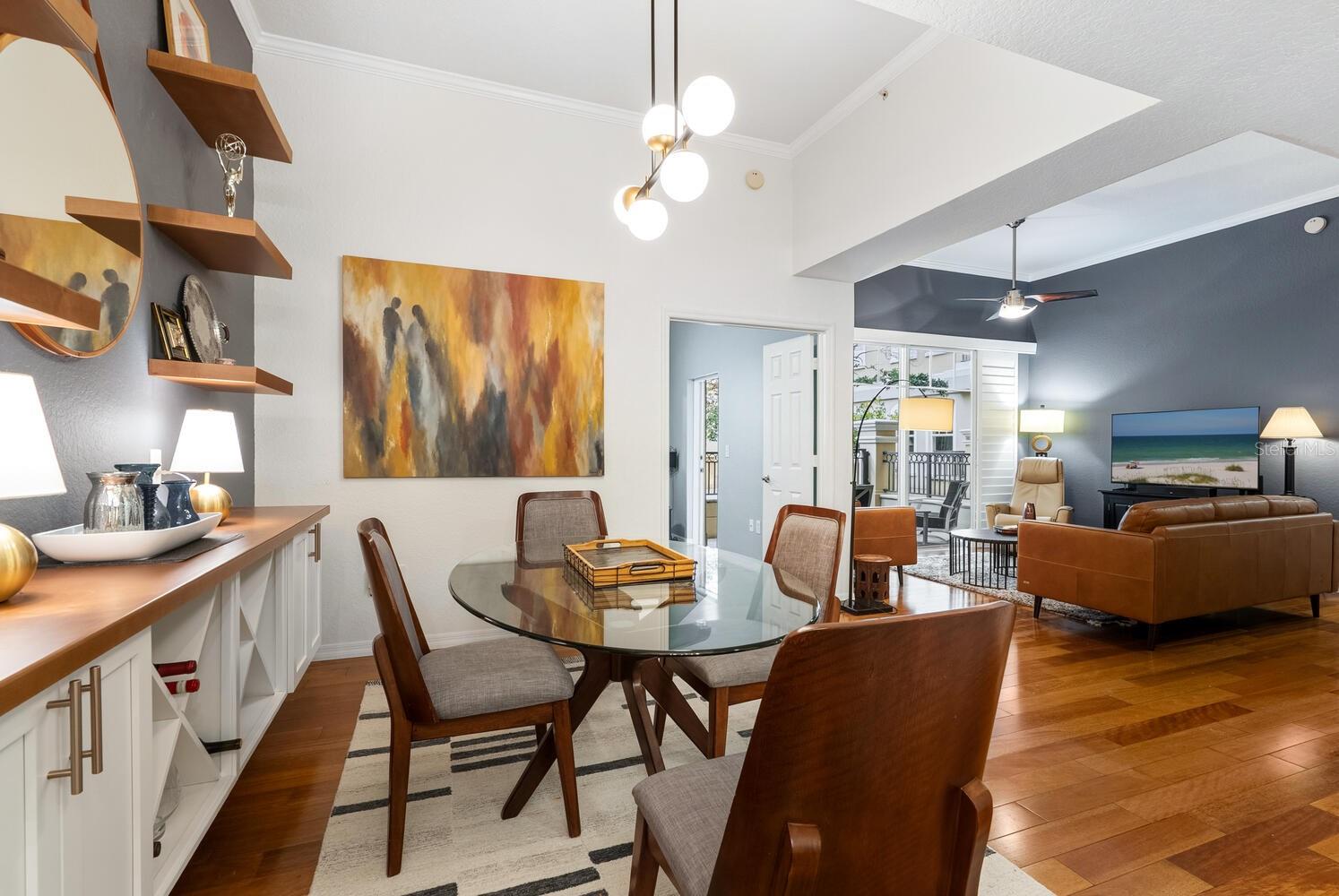 1064 N TAMIAMI TRAIL 1116