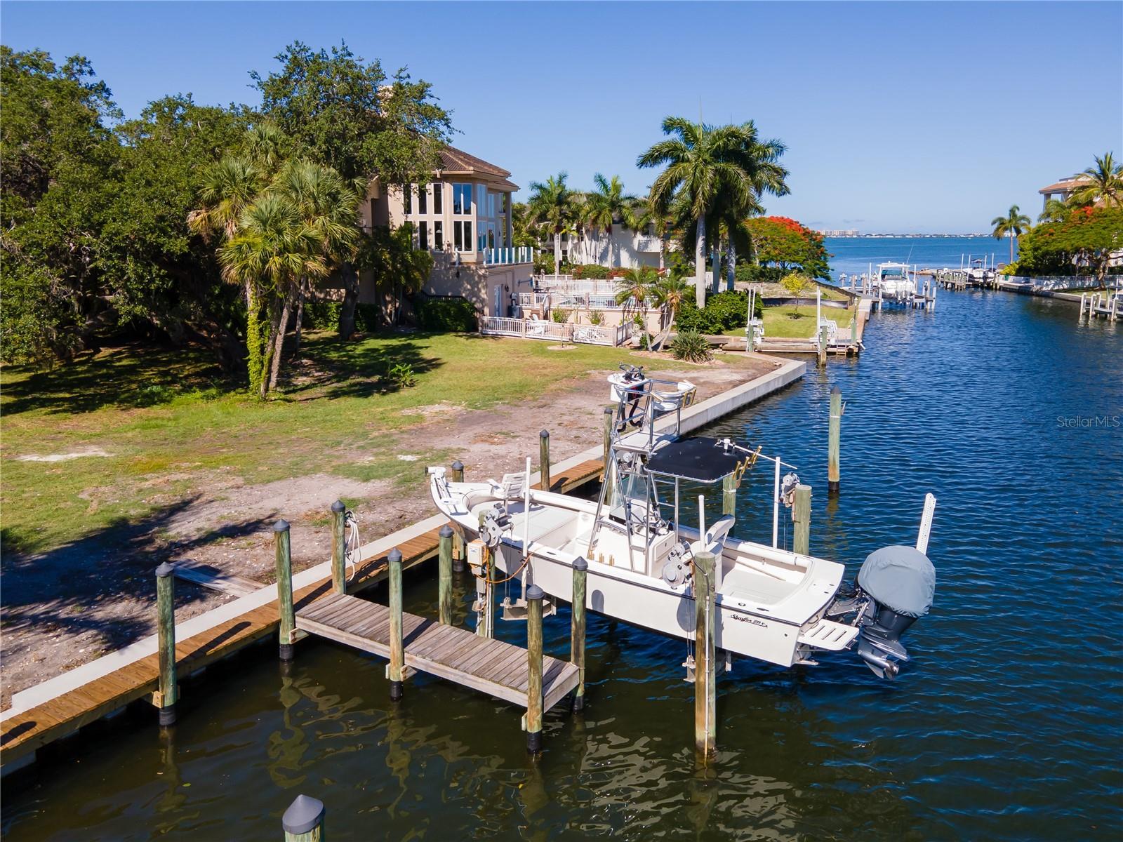 WHITAKERS LANDING - Land