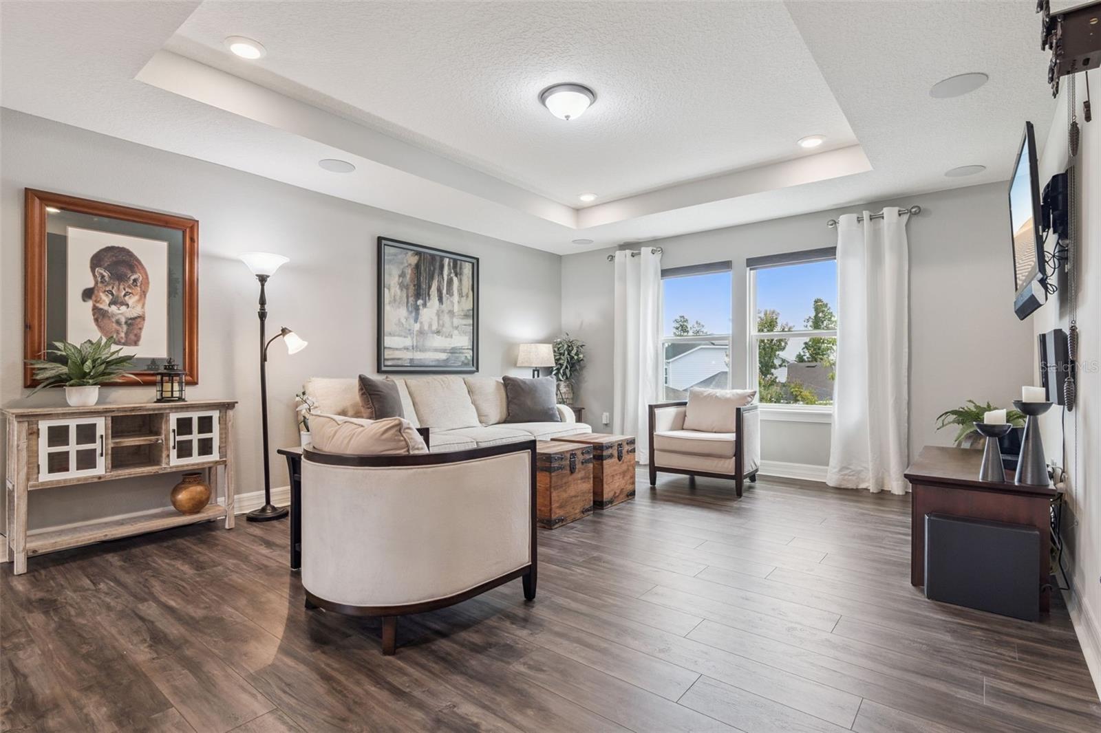 LONGLEAF AT OAKLAND - Residential