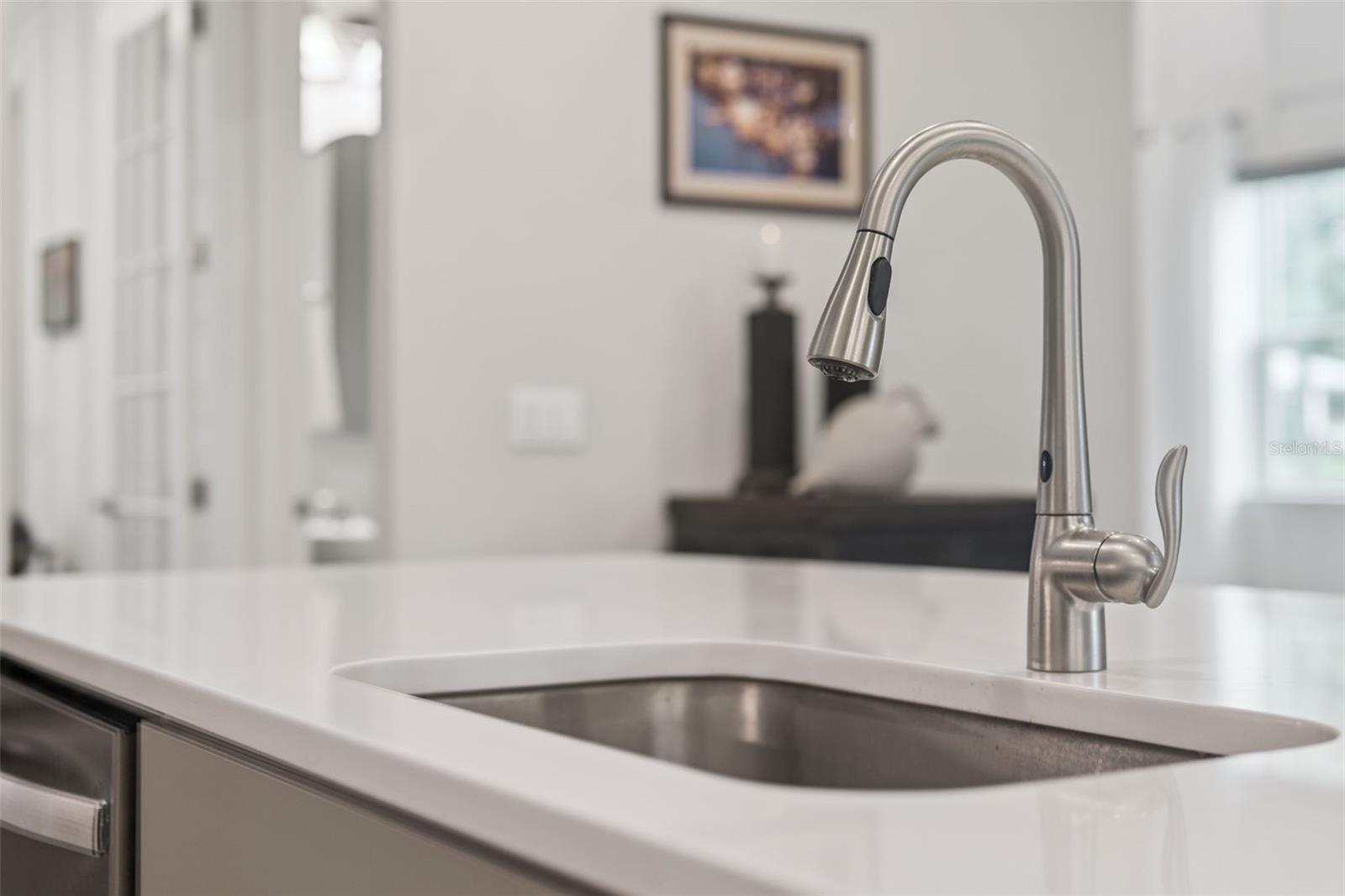 LONGLEAF AT OAKLAND - Residential