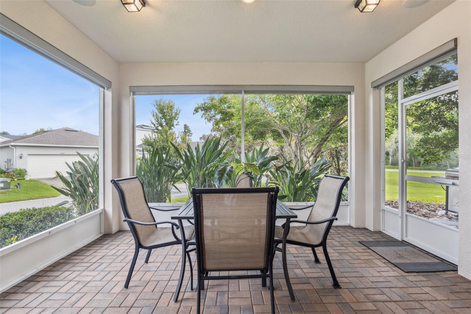 LONGLEAF AT OAKLAND - Residential