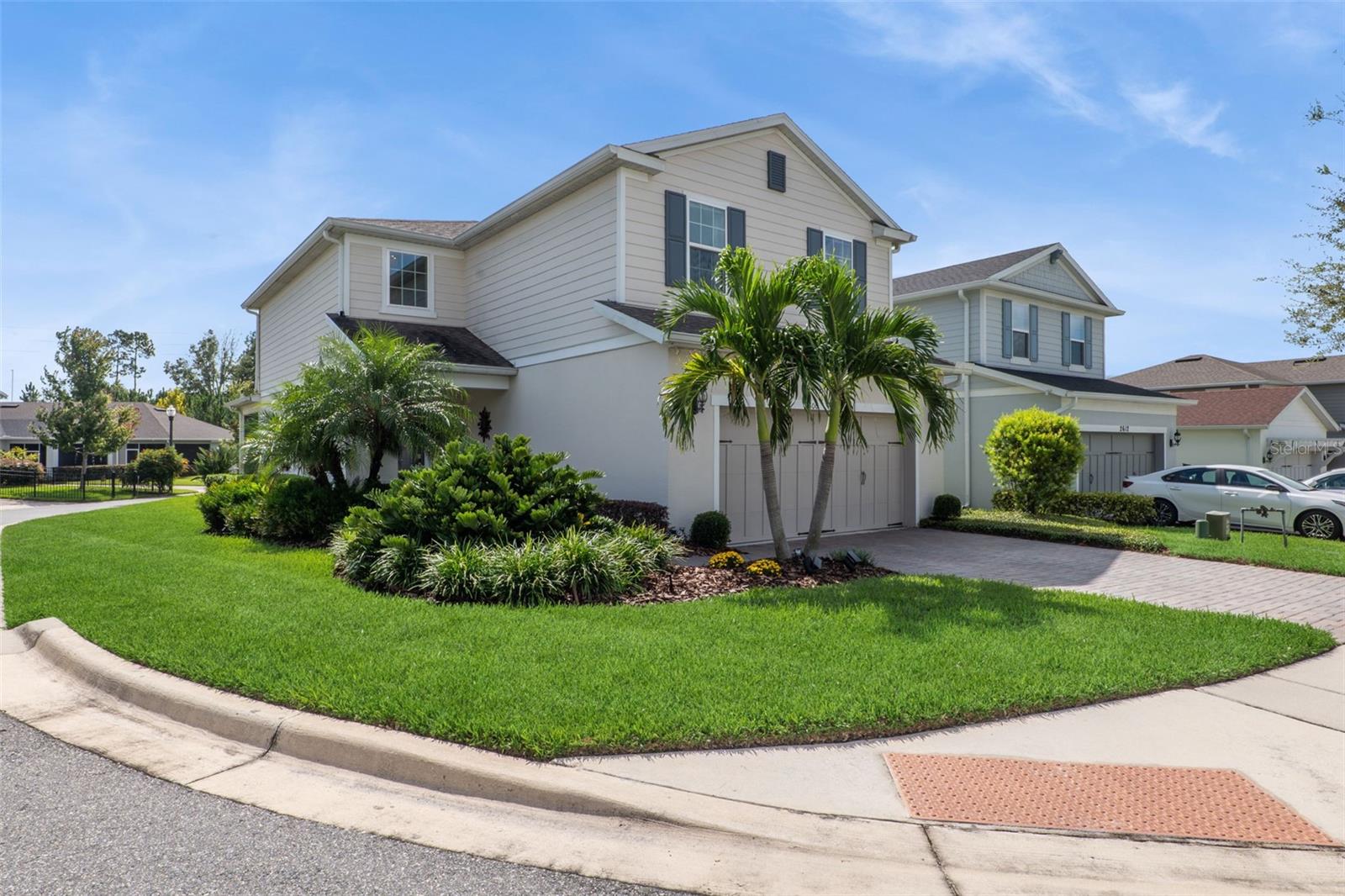 LONGLEAF AT OAKLAND - Residential