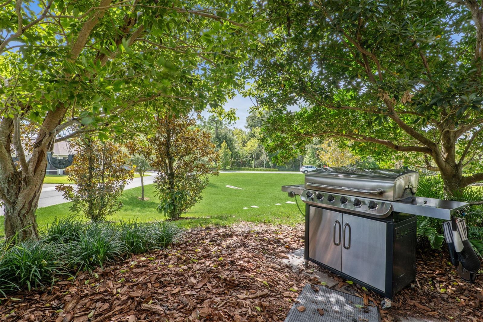 LONGLEAF AT OAKLAND - Residential