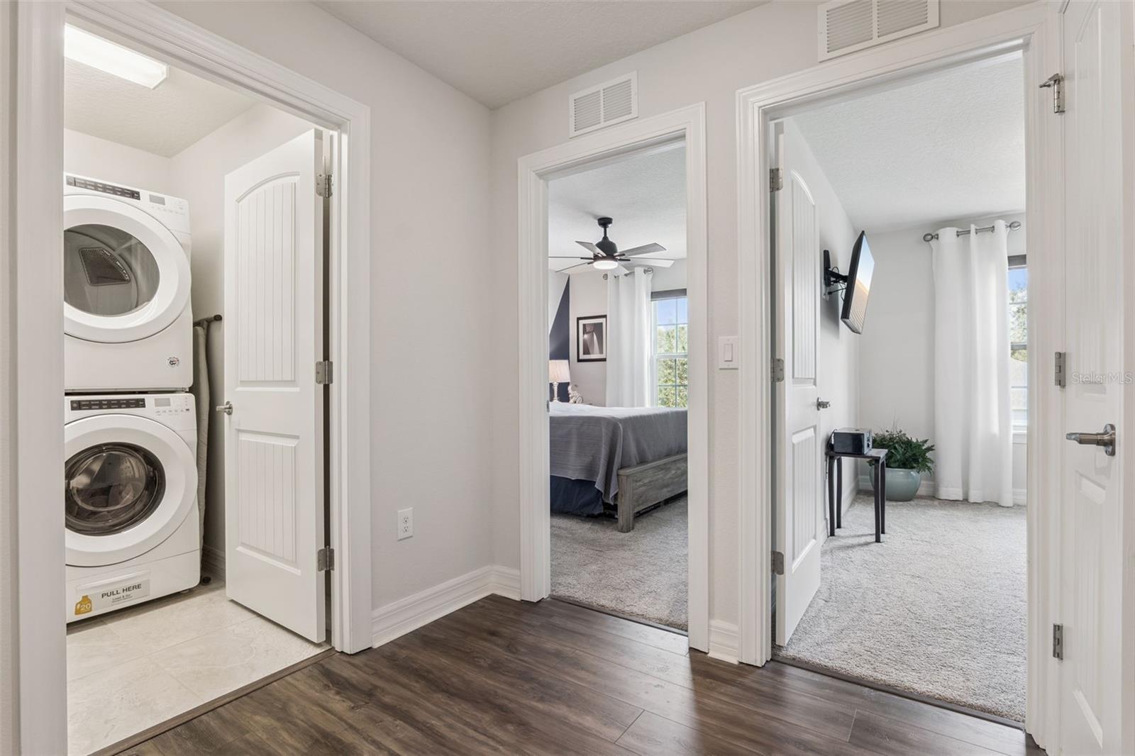 LONGLEAF AT OAKLAND - Residential