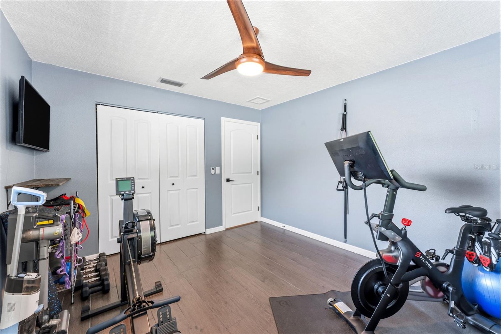 NORTH BAY HILLS REP - Residential