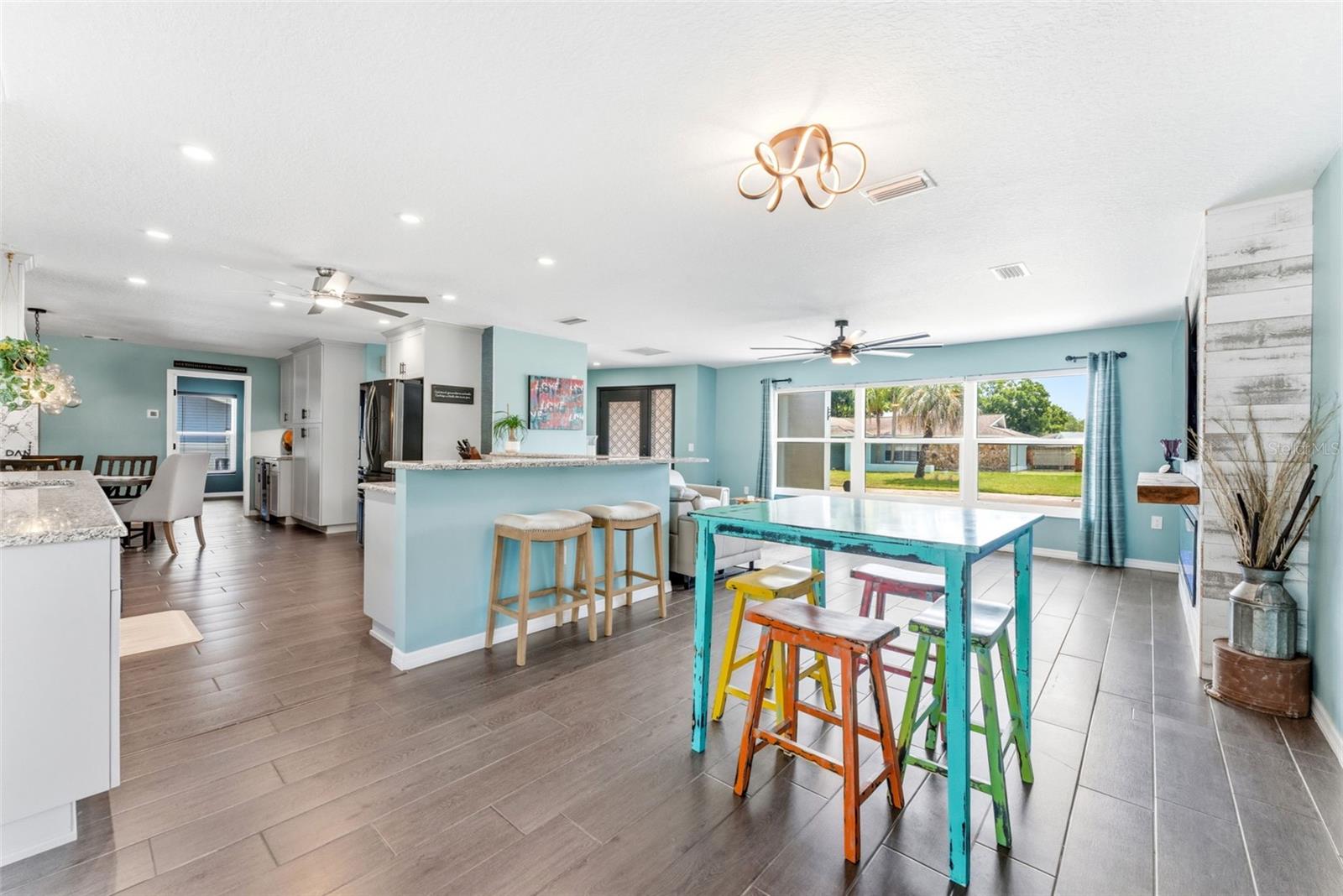 NORTH BAY HILLS REP - Residential