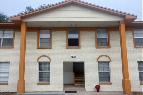 Photo of 1817 Michigan Avenue #D, Kissimmee, FL 34744 (MLS # S5141290)