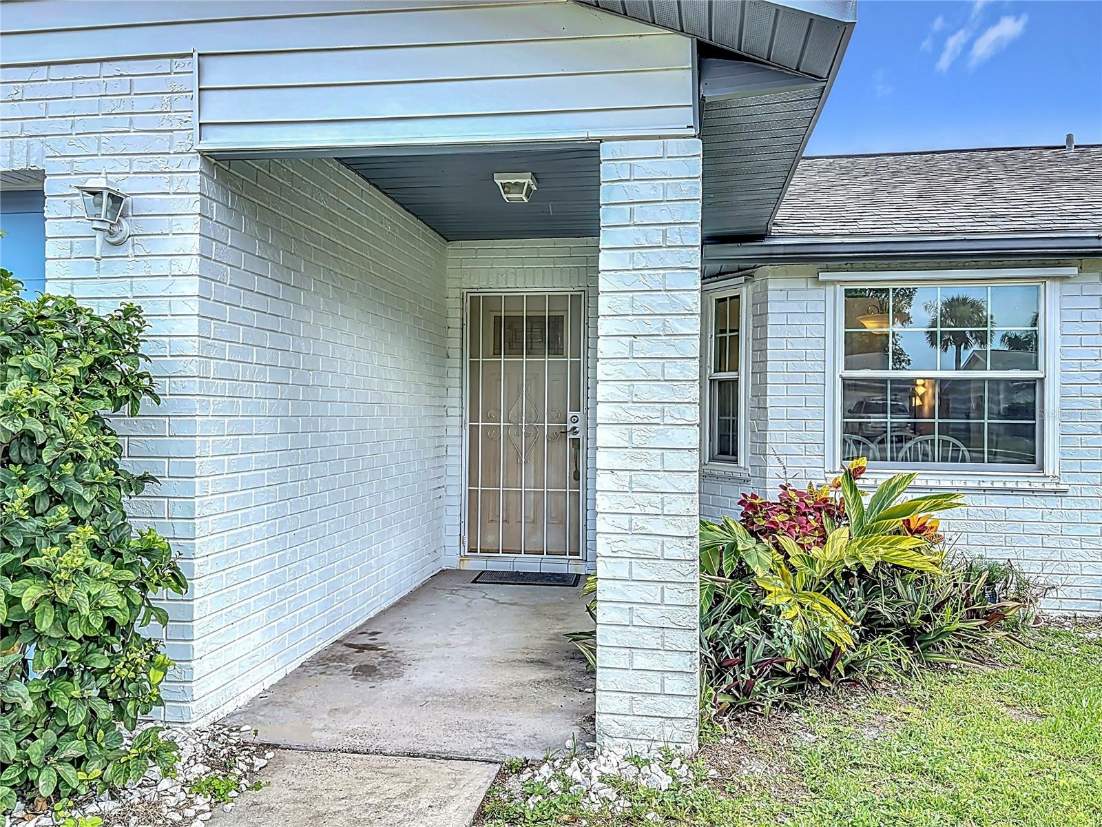 1182 PEACHTREE ROAD
