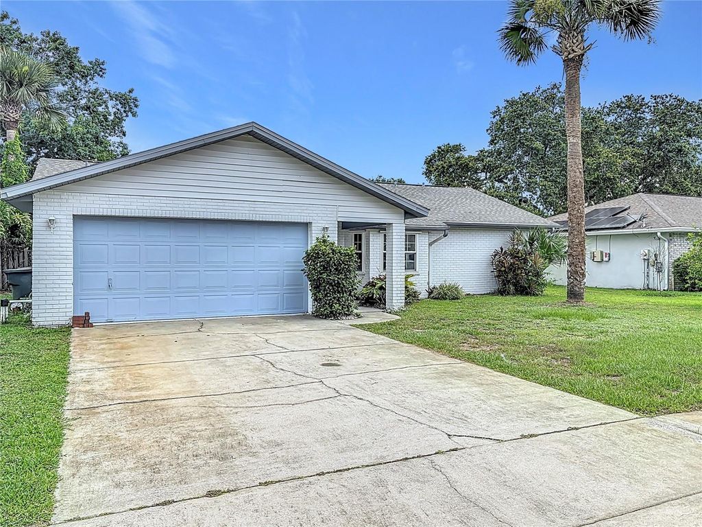 Photo of 1182 Peachtree Road, Daytona Beach, FL 32114 (MLS # NS1085854)