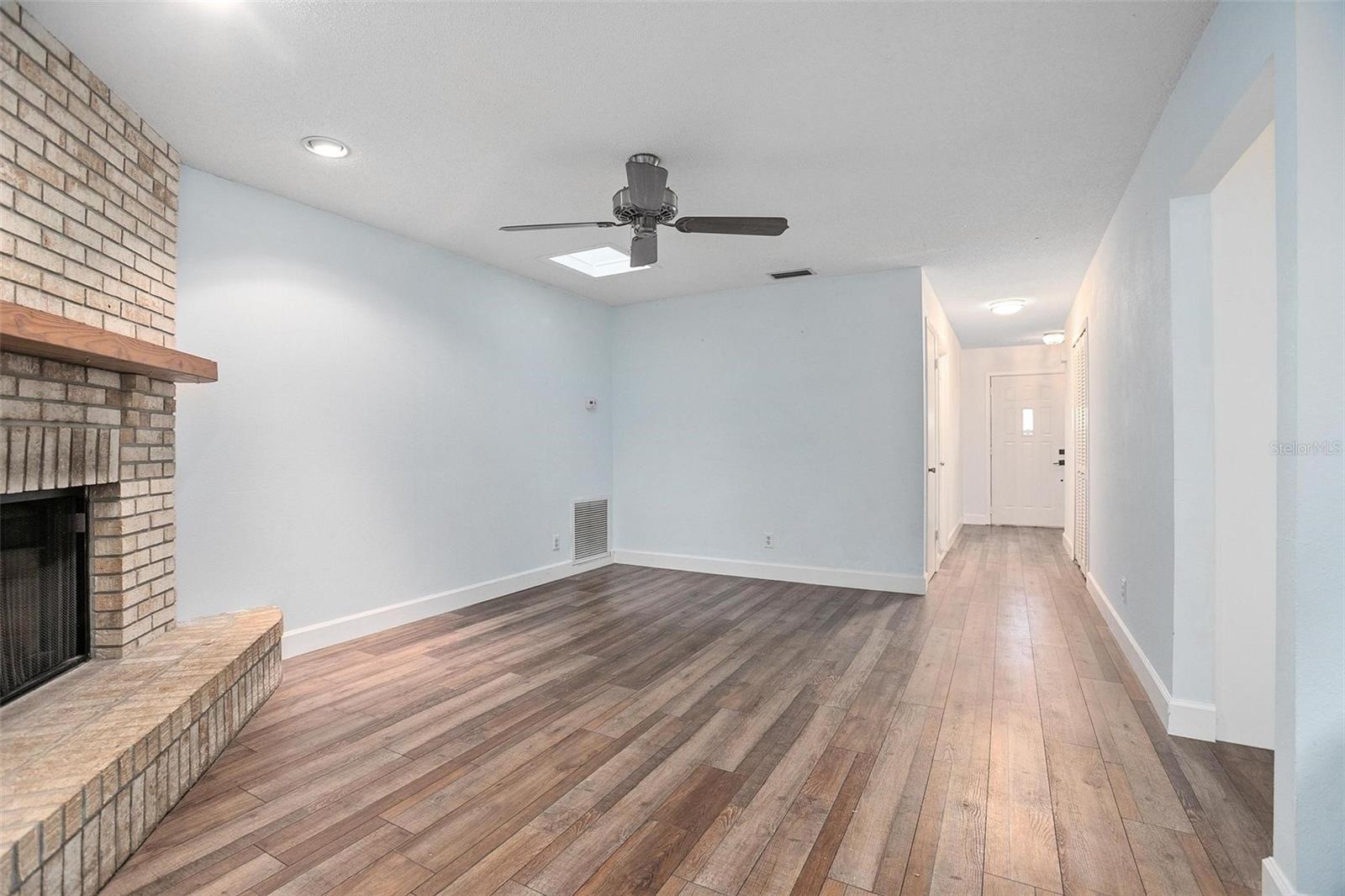 ROLLING ACRES ESTATES UNIT 02 - Residential