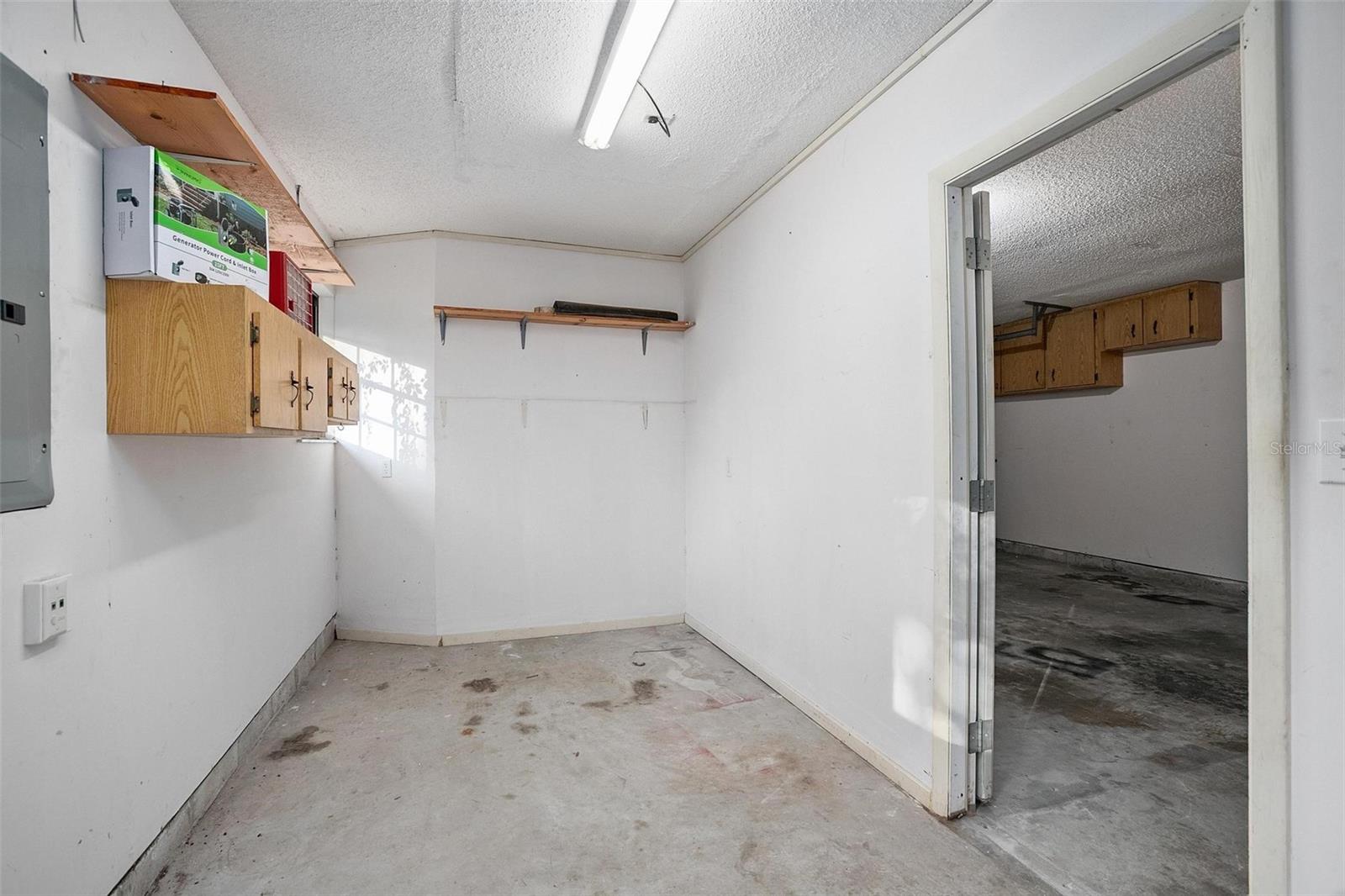 ROLLING ACRES ESTATES UNIT 02 - Residential