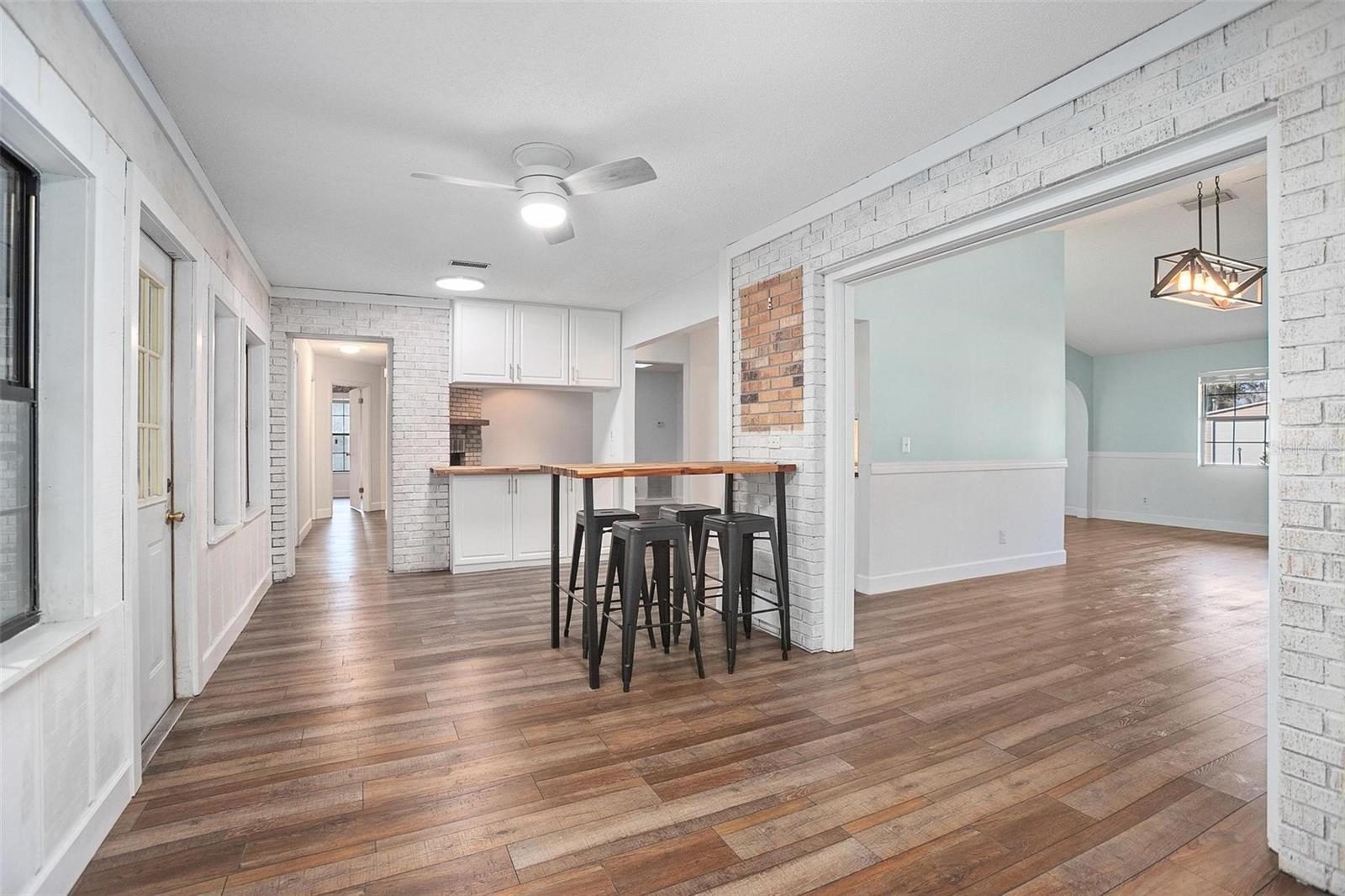 ROLLING ACRES ESTATES UNIT 02 - Residential