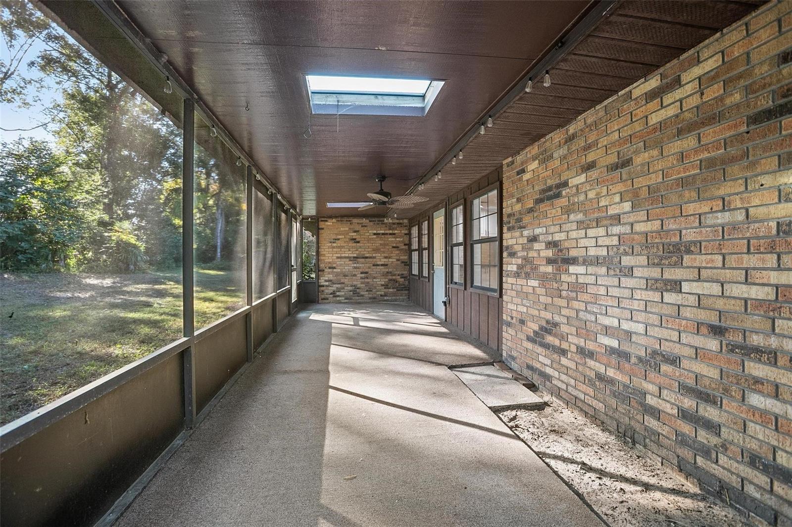 ROLLING ACRES ESTATES UNIT 02 - Residential