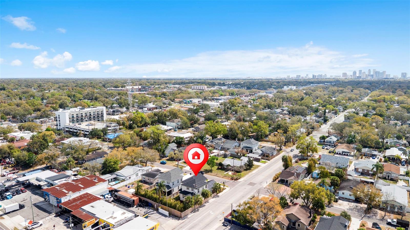 RIVERCREST - Residential