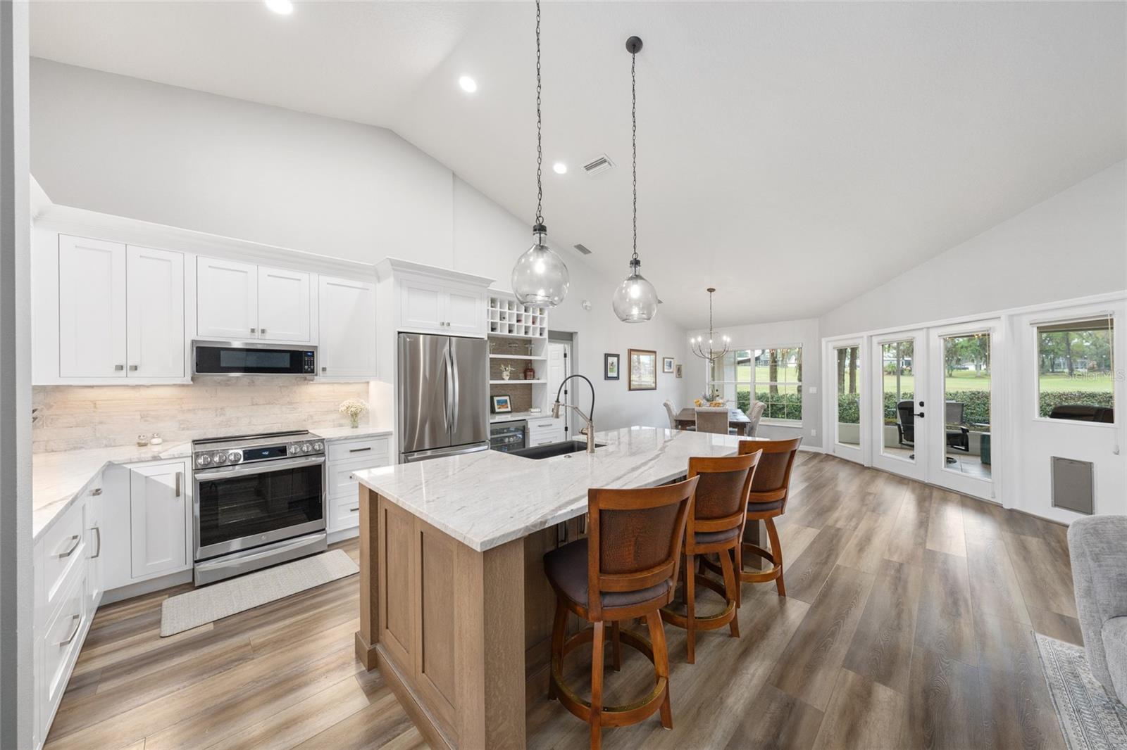 GOLDEN HILLS TURF & COUNTRY CLUB - Residential