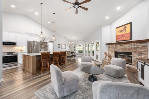 Tiny photo for 5402 NW 76th Court, Ocala, FL 34482 (MLS # OM720898)