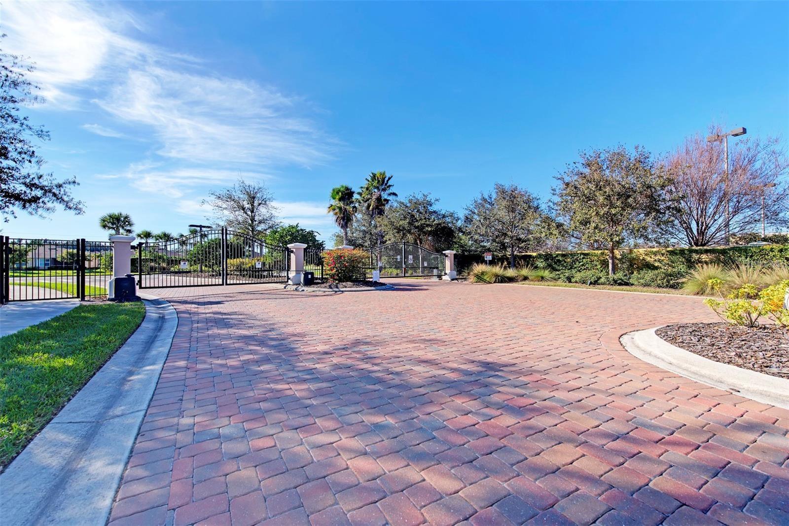 VERONA RESERVE - Residential