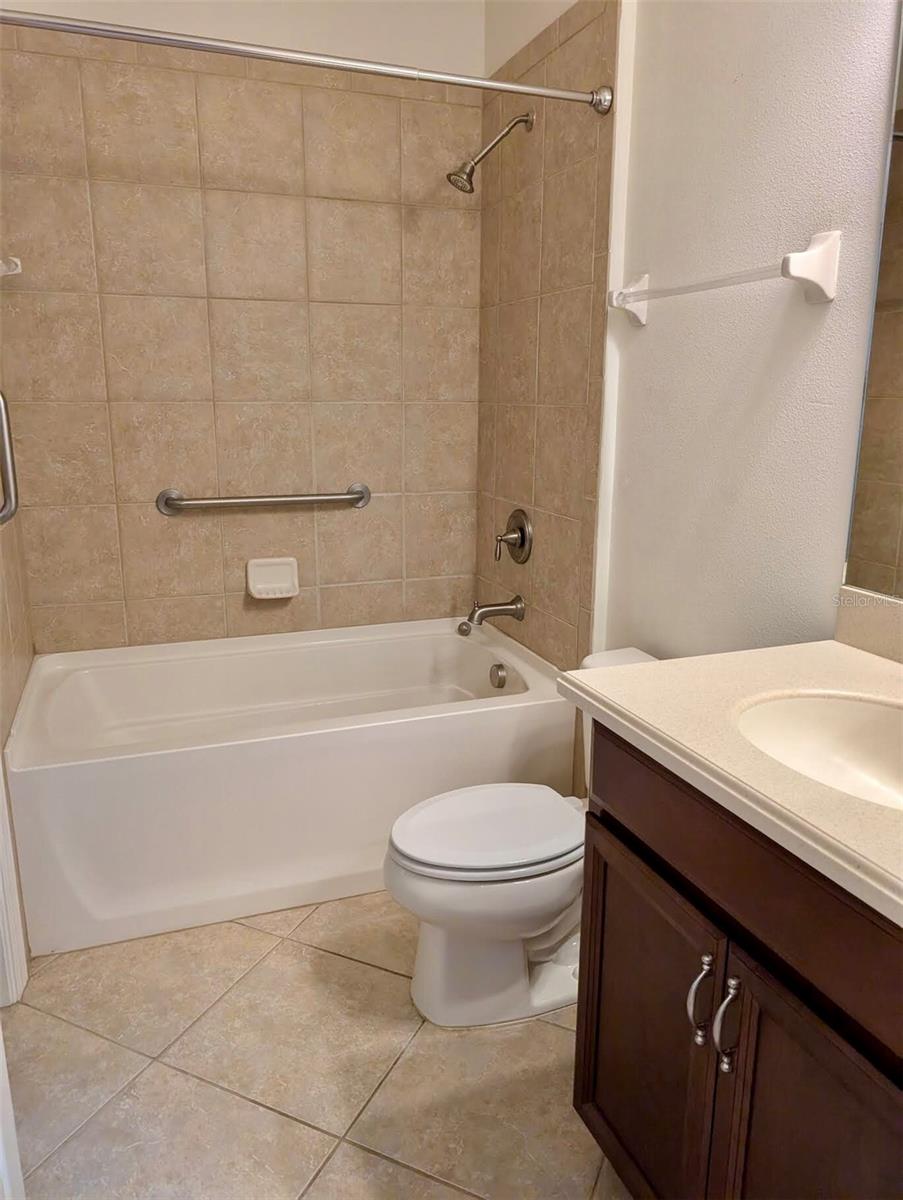 VERONA RESERVE - Residential