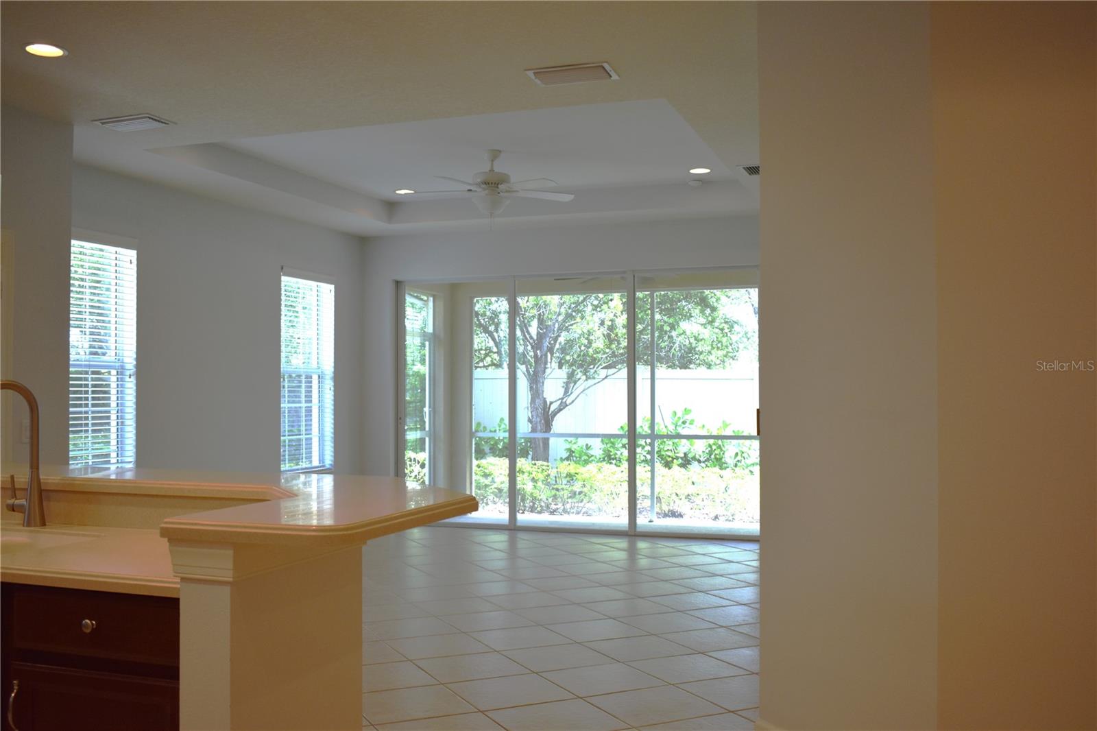 VERONA RESERVE - Residential