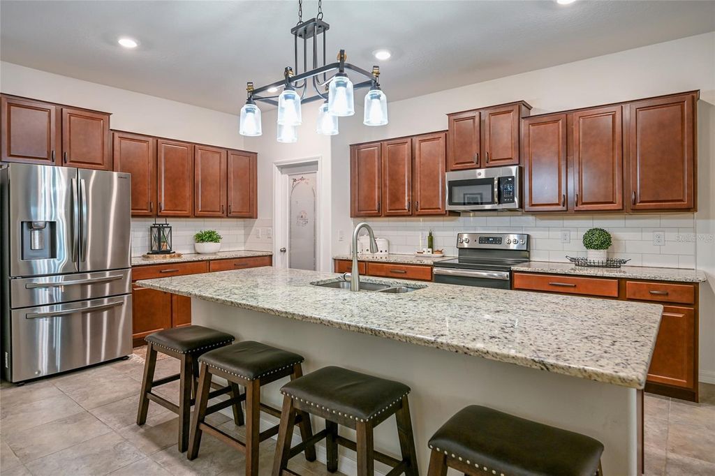 Photo of 5109 Olano Street, Palmetto, FL 34221 (MLS # A4686048)